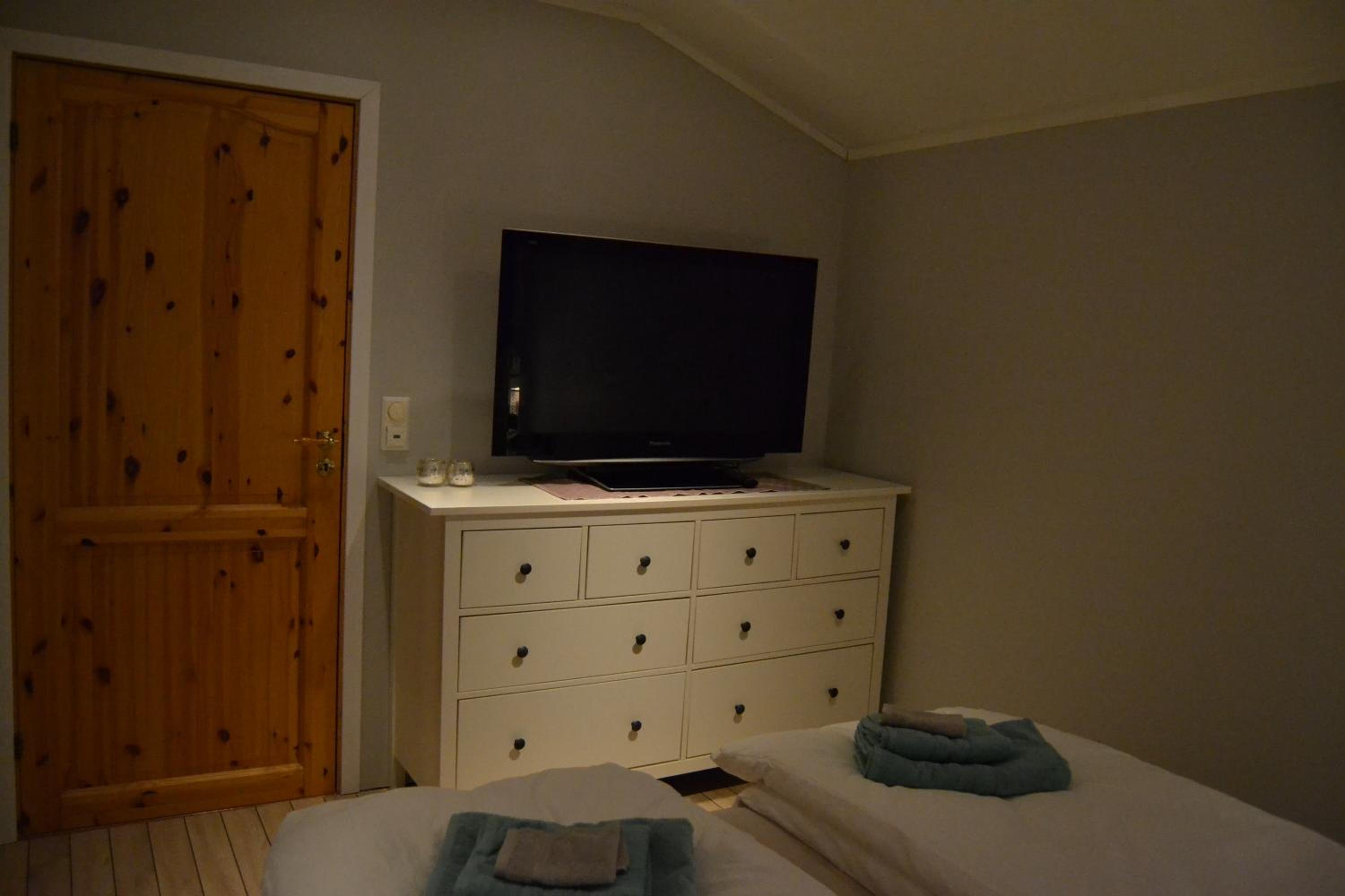Four-Bedroom House photo 2