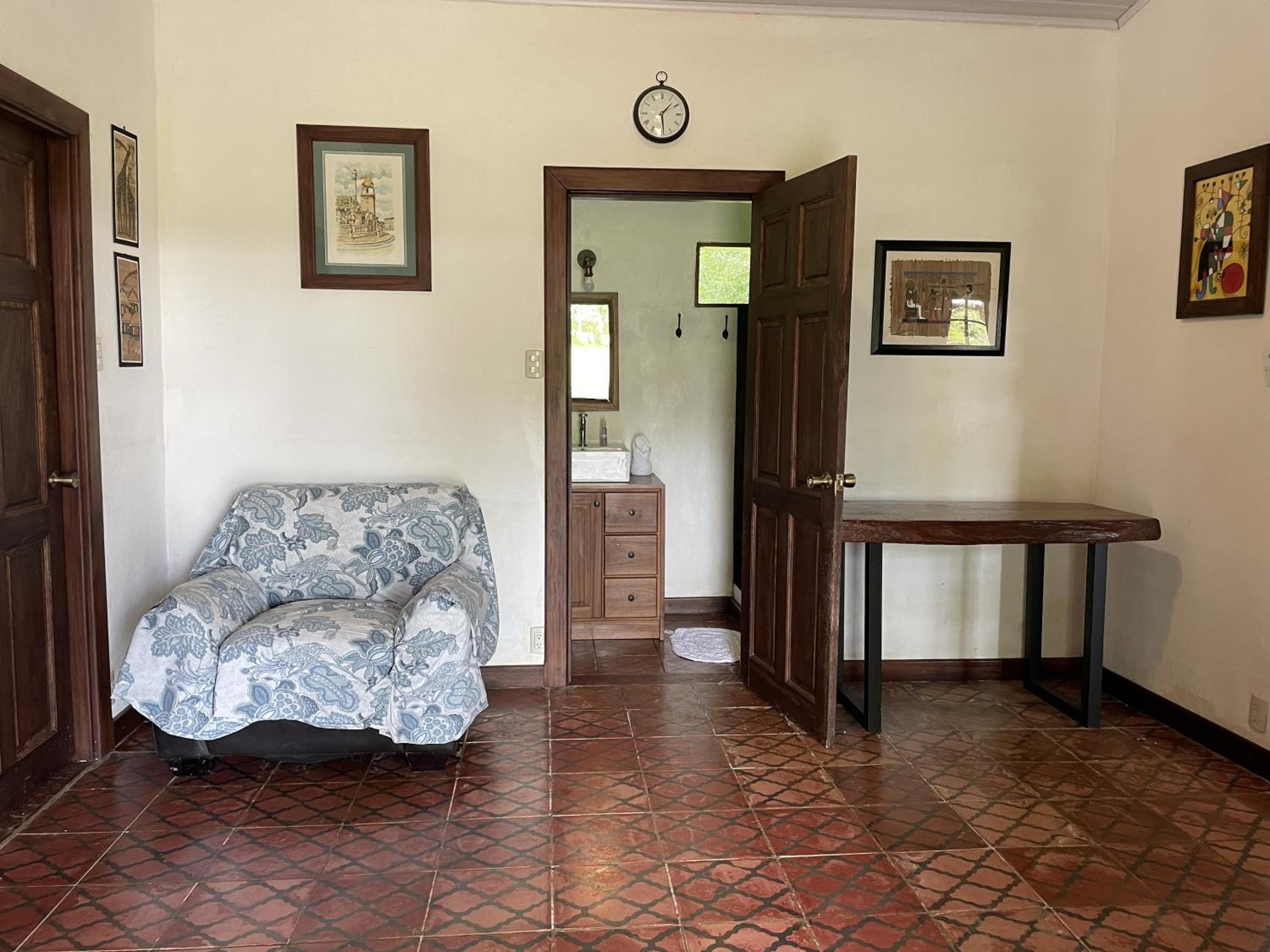 Two-Bedroom House photo 2