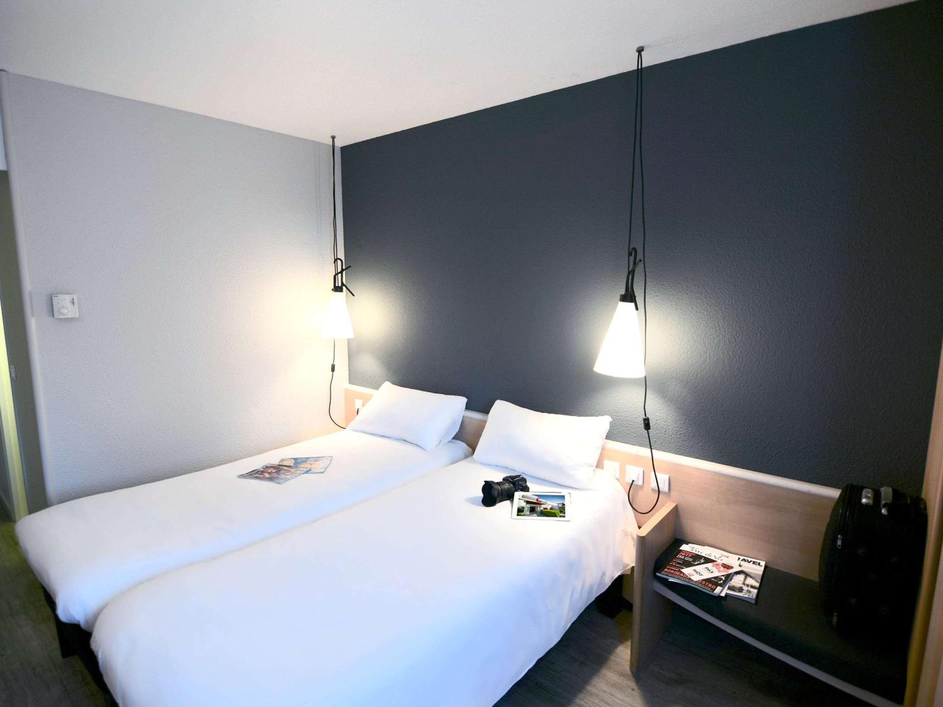 Standard Twin Room photo 3