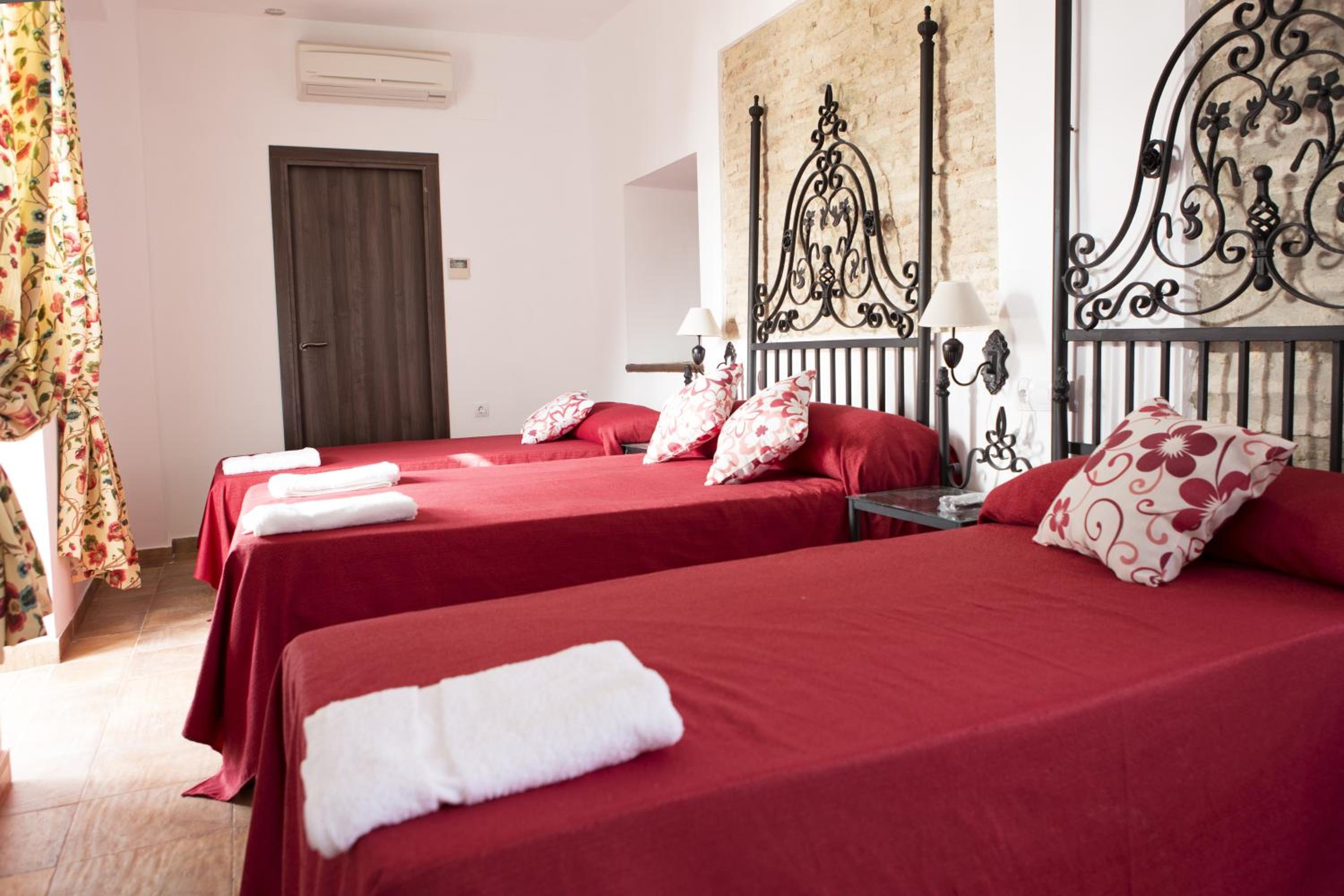 Quadruple Room photo 3
