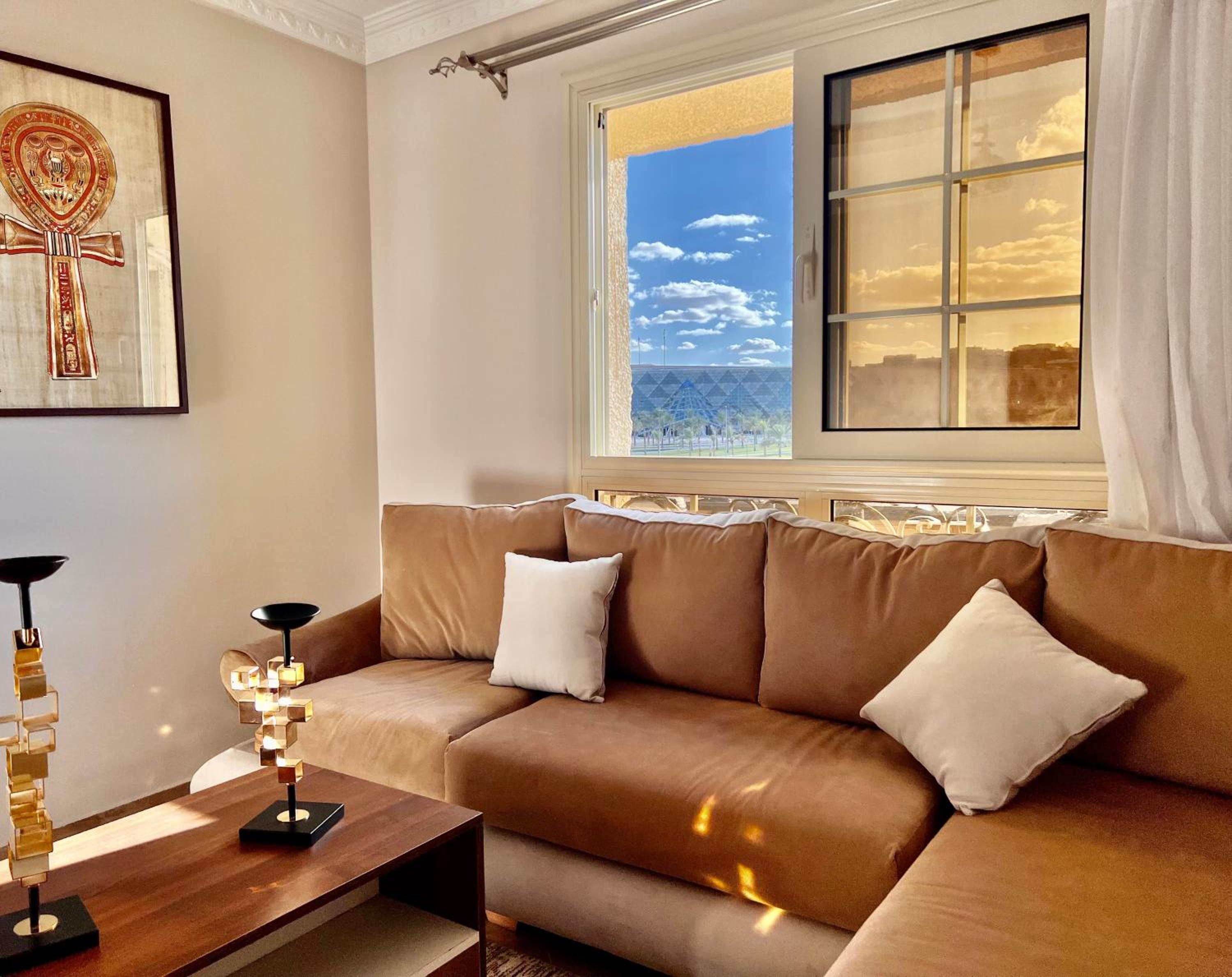 Deluxe Family Suite