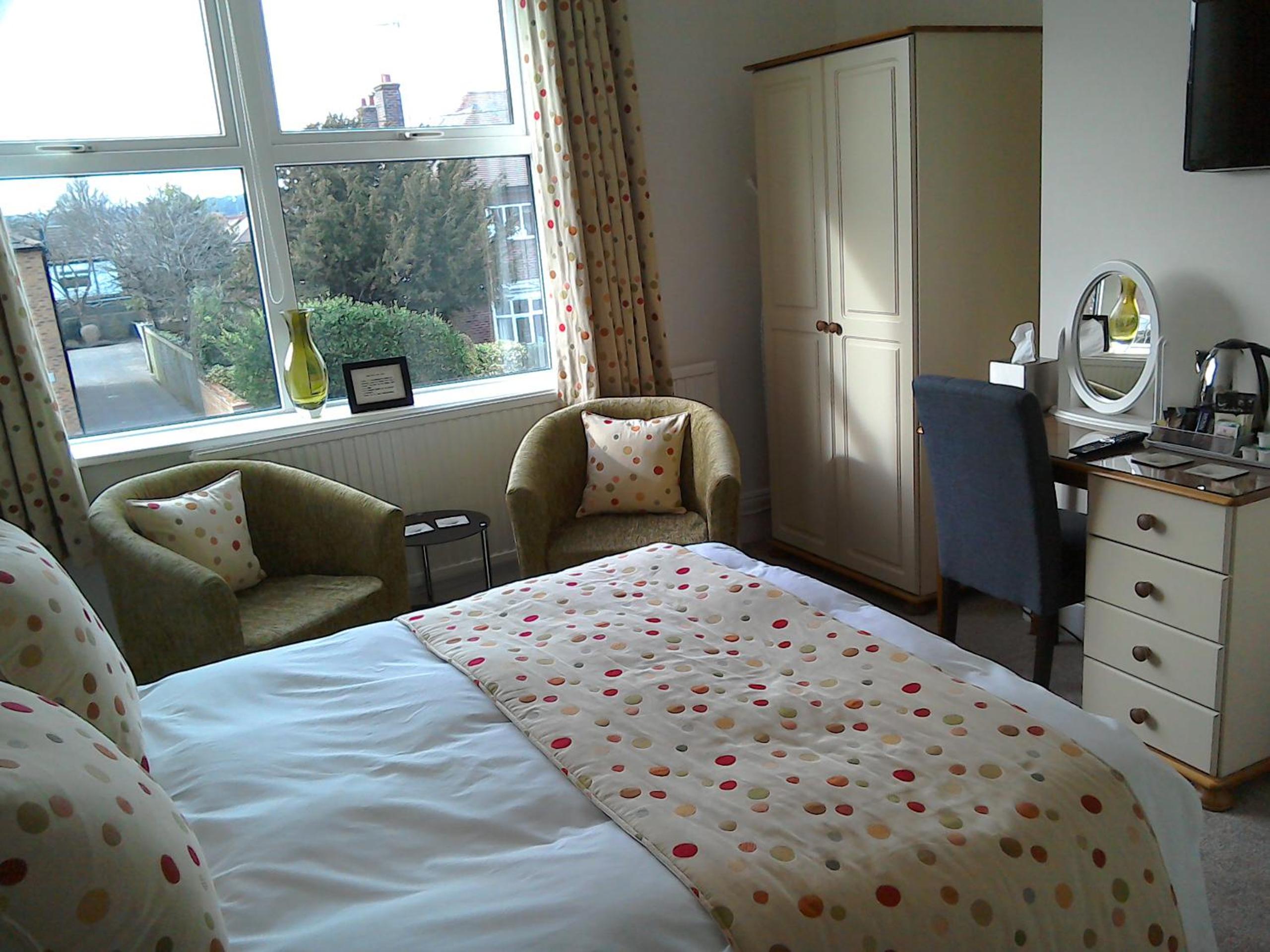 Double or Twin Room with City View