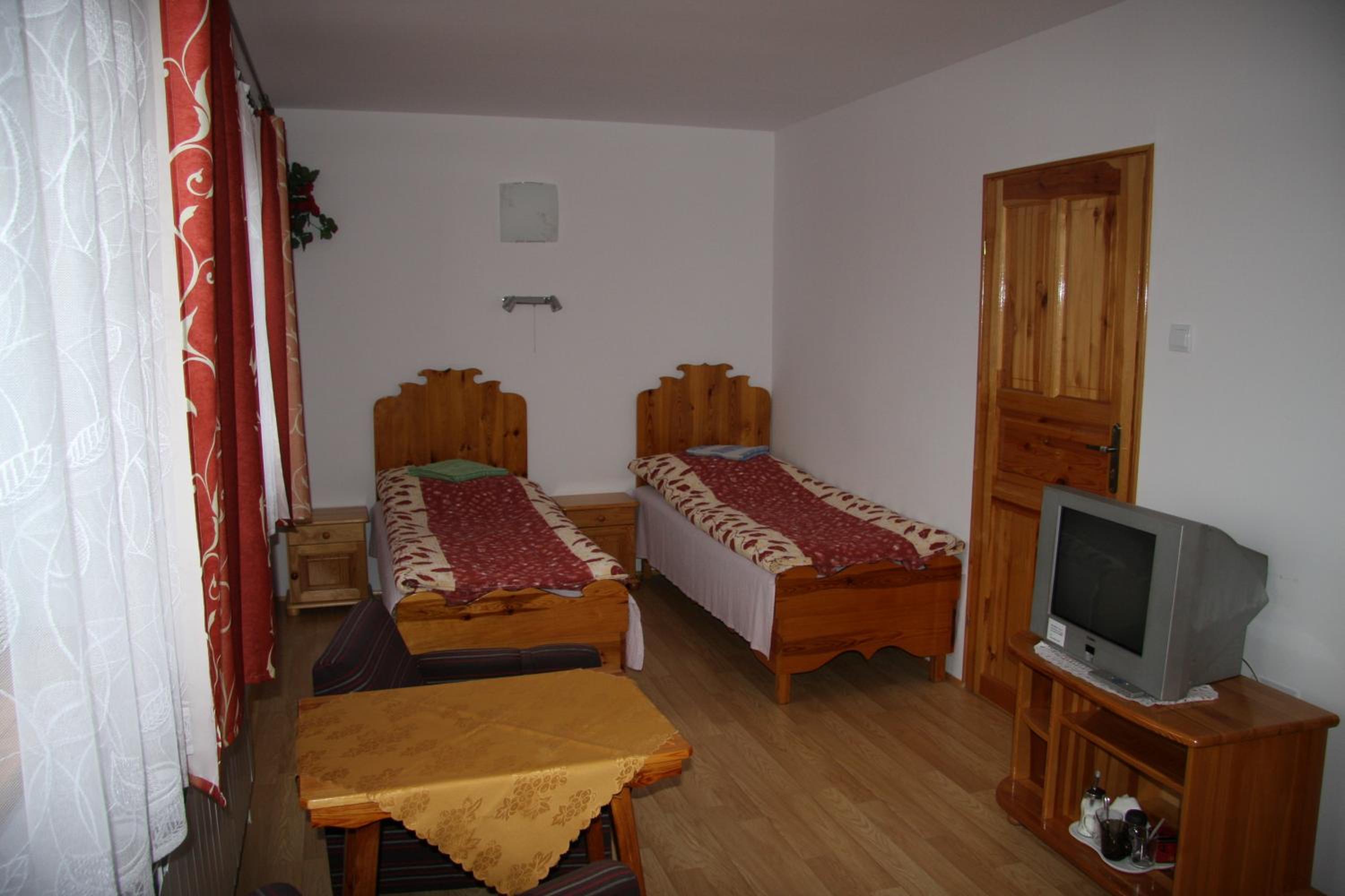 Triple Room - Photo 12