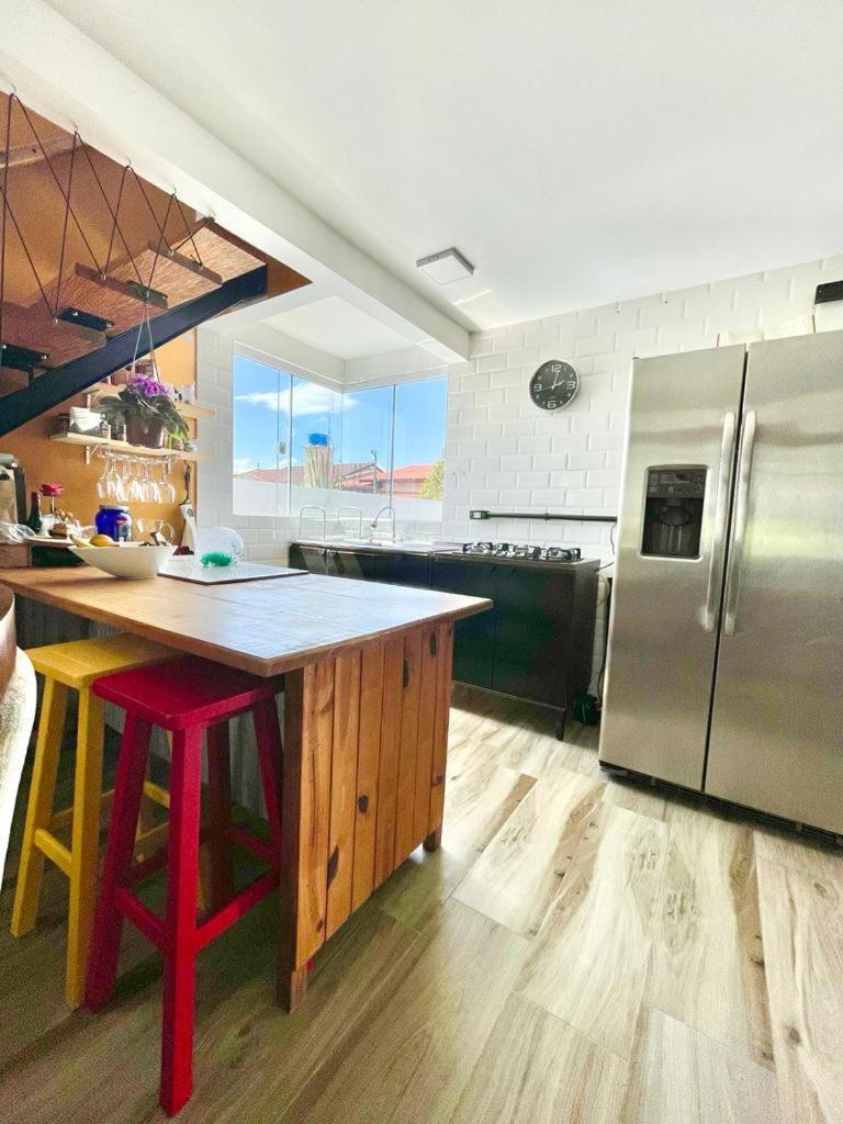 Three-Bedroom House photo 2