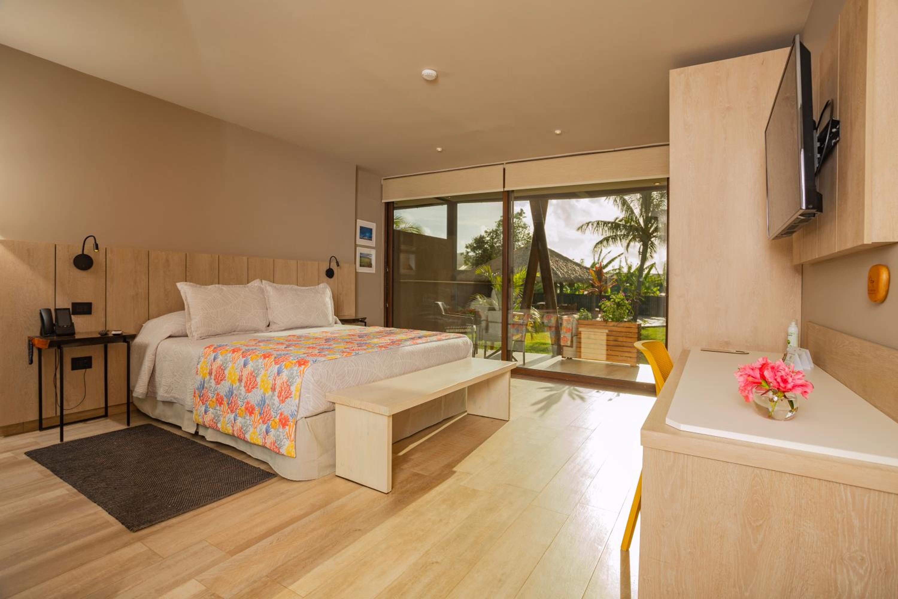 King Room with Garden View photo 2