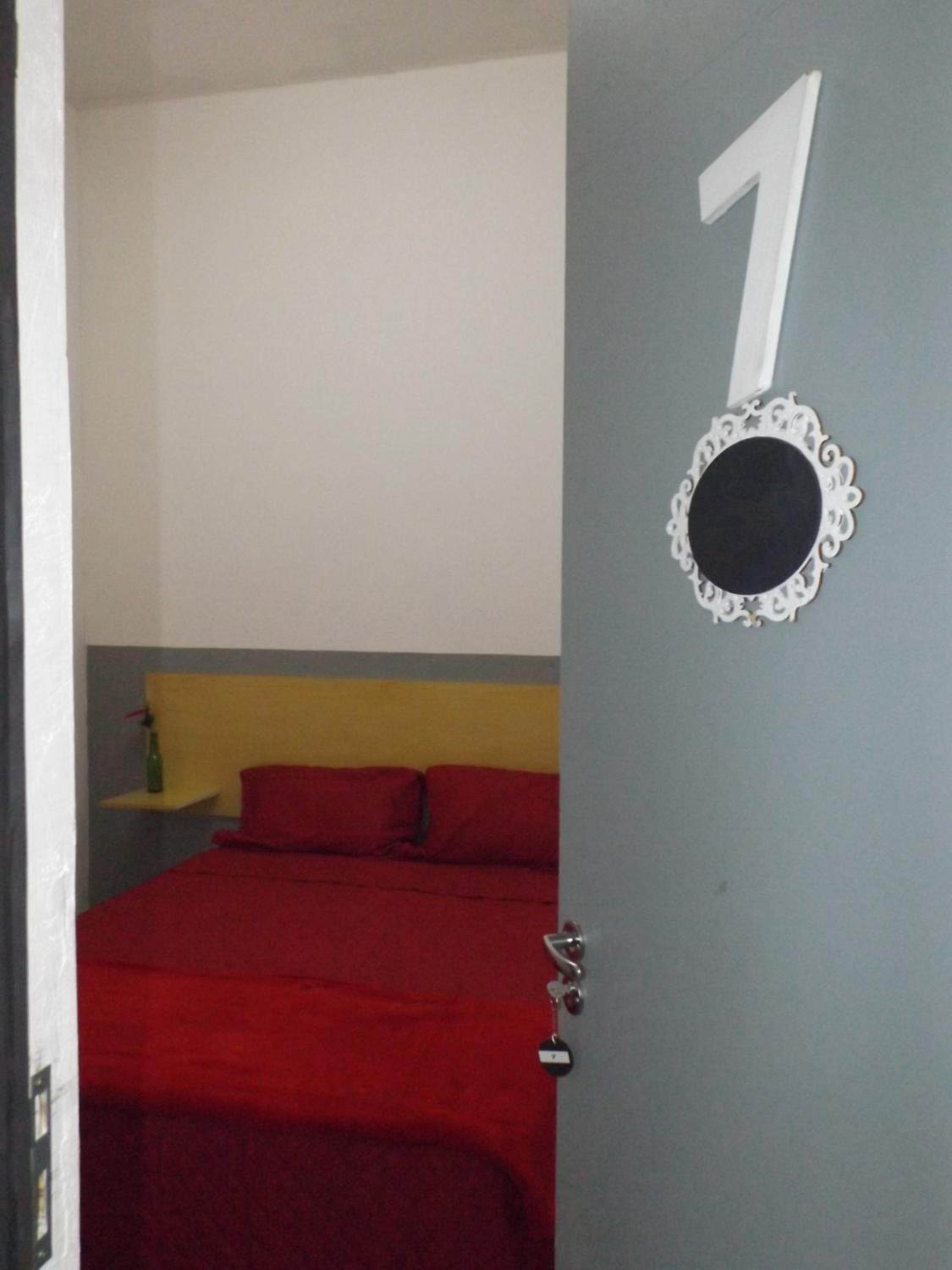 Double Room with Shared Bathroom photo 2