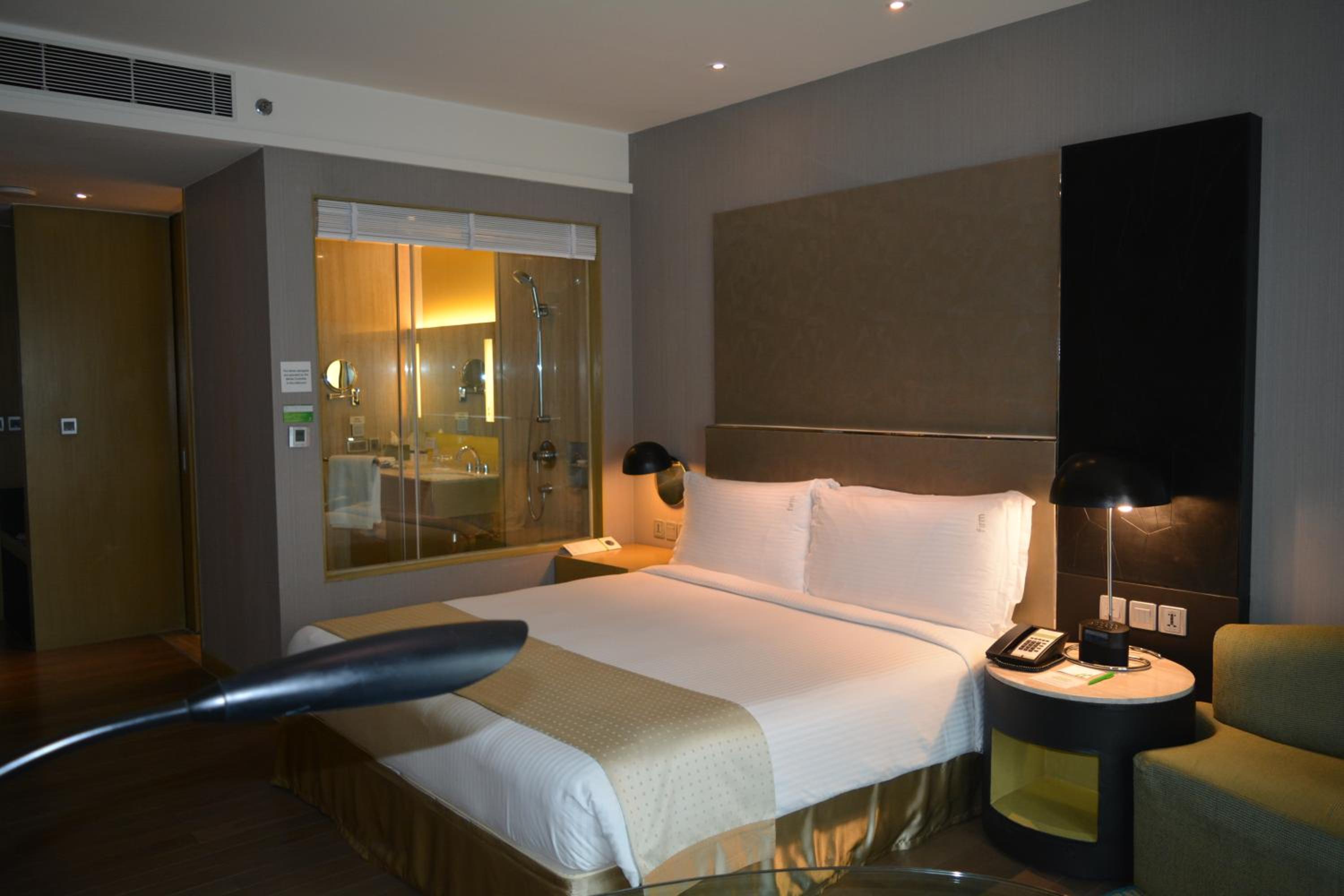 Standard King Room - Smoking