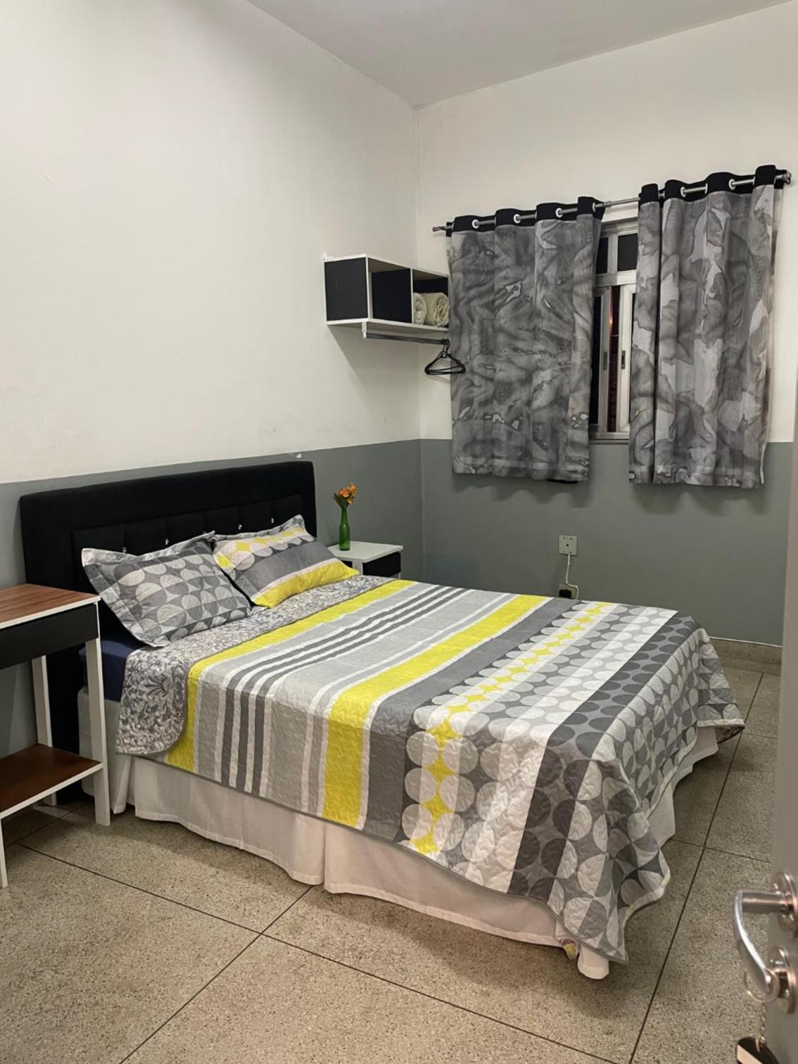 Double Room with Shared Bathroom photo 2