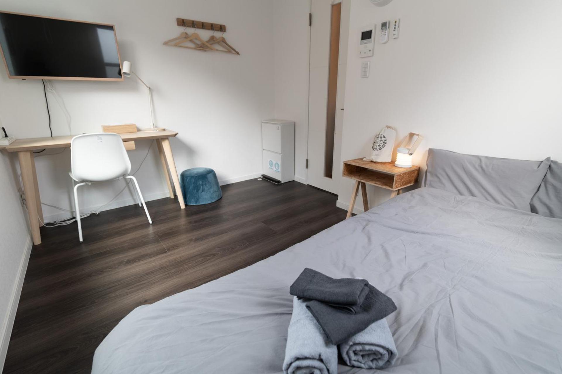 Studio Apartment photo 1