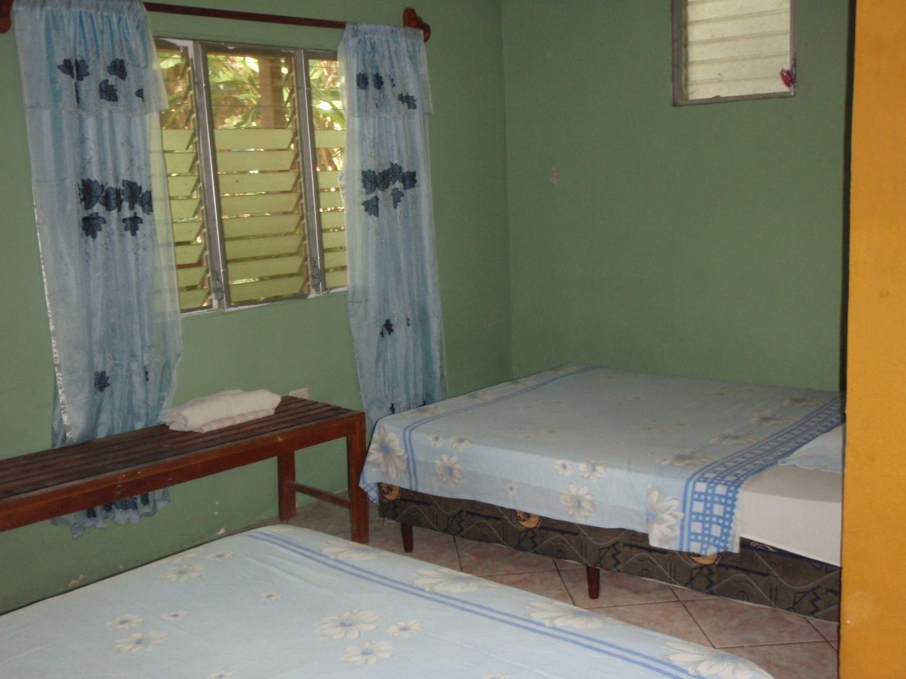 Triple Room with Private Bathroom photo 1