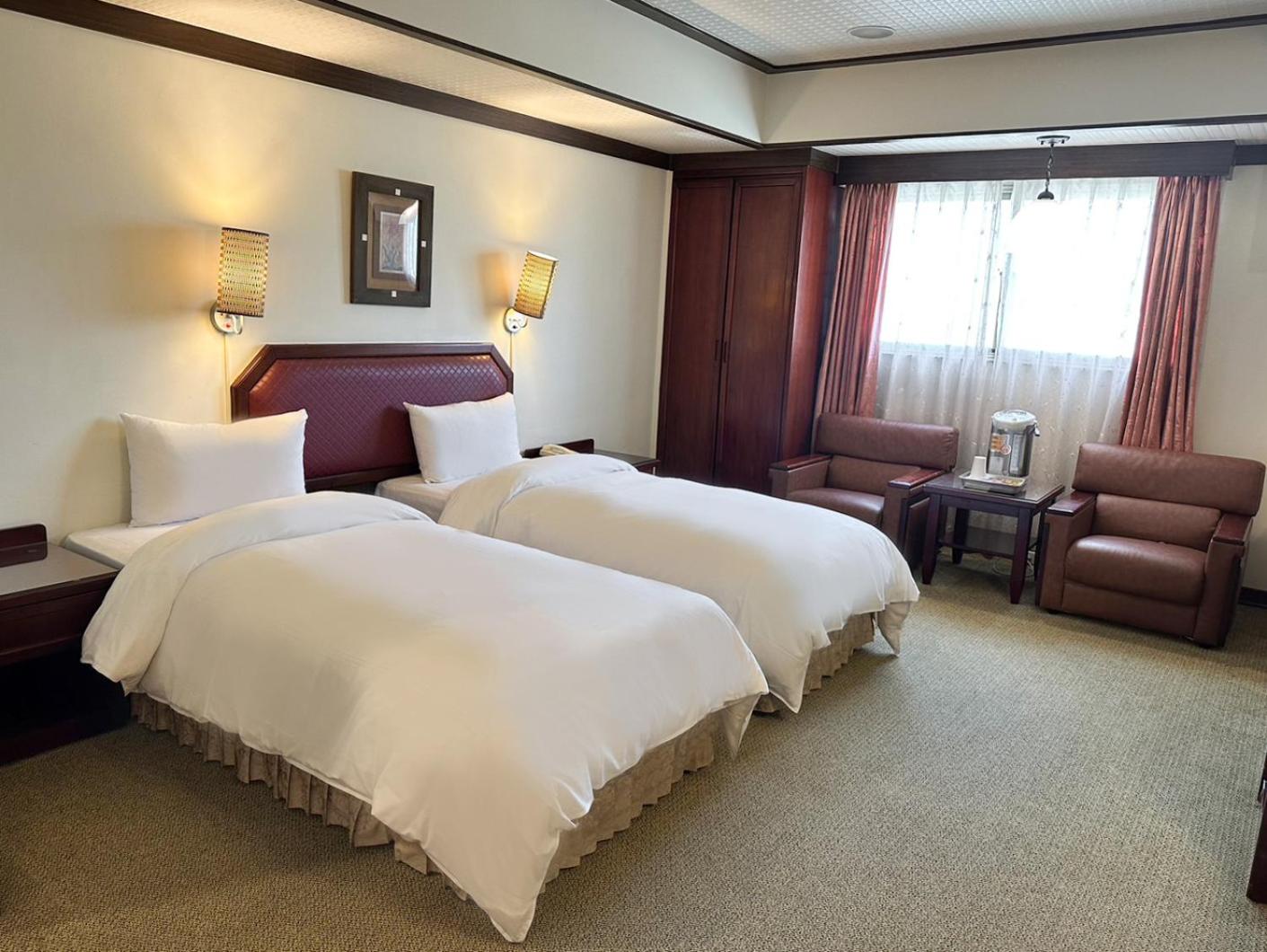 Superior Twin Room