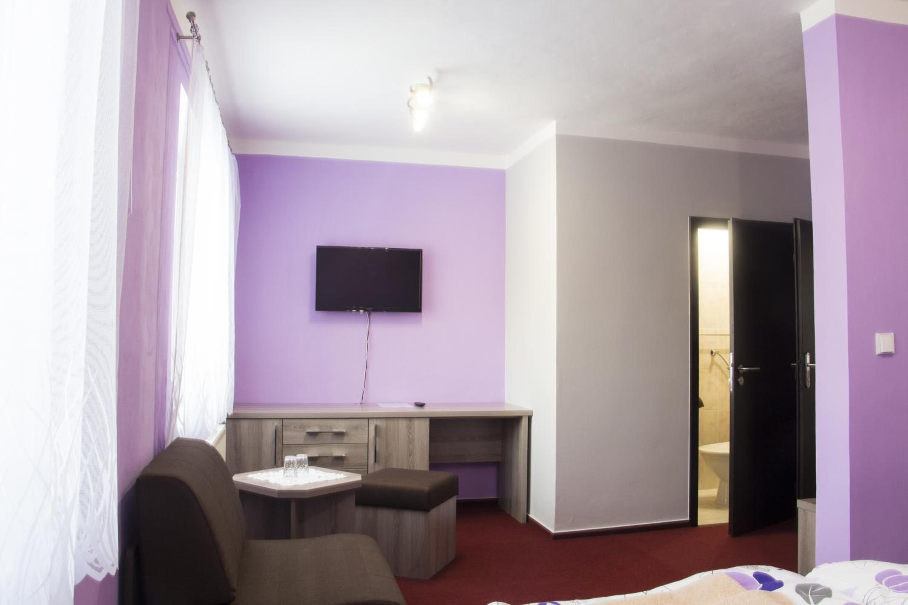 Standard Double Room - Photo 4