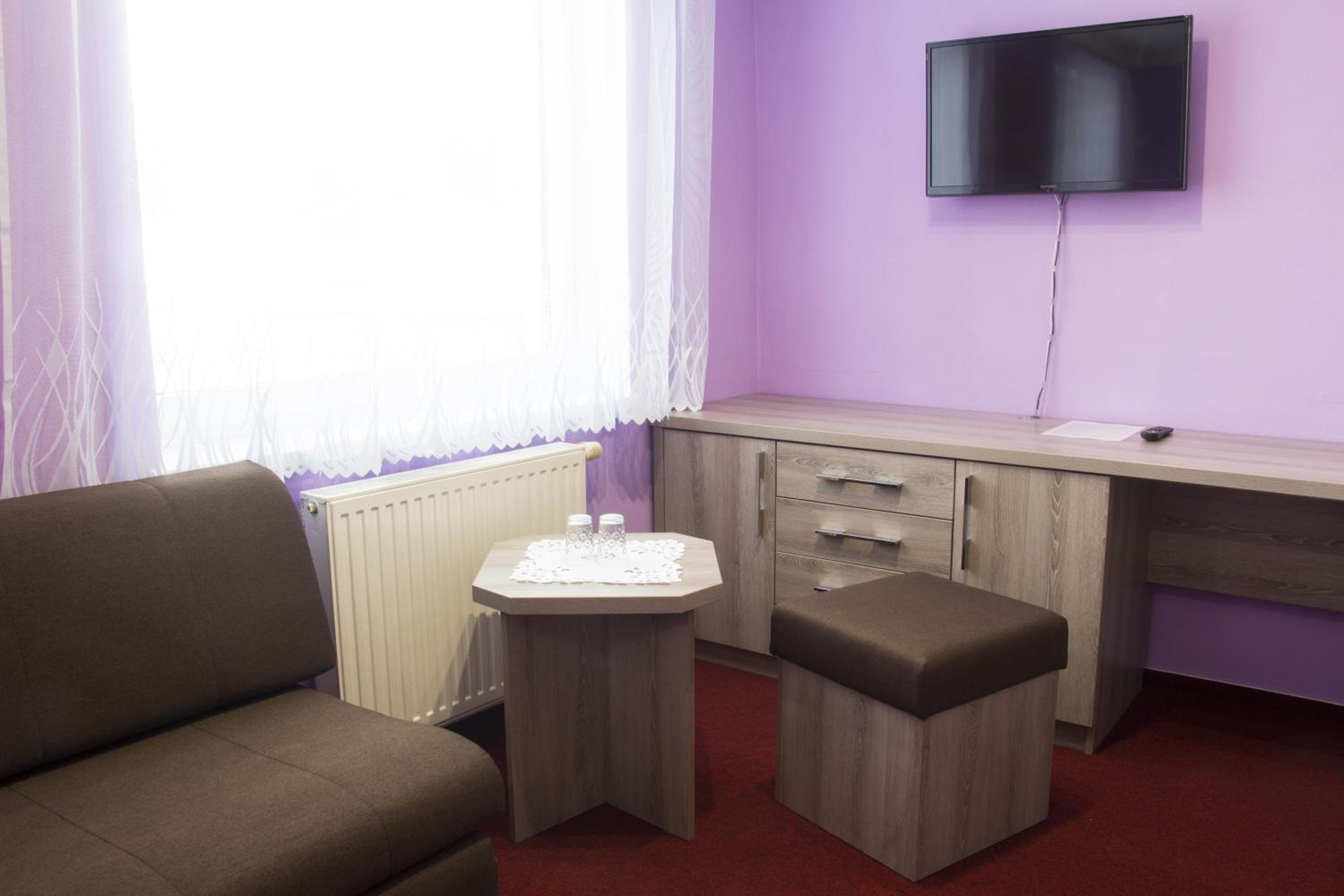 Standard Double Room - Photo 5