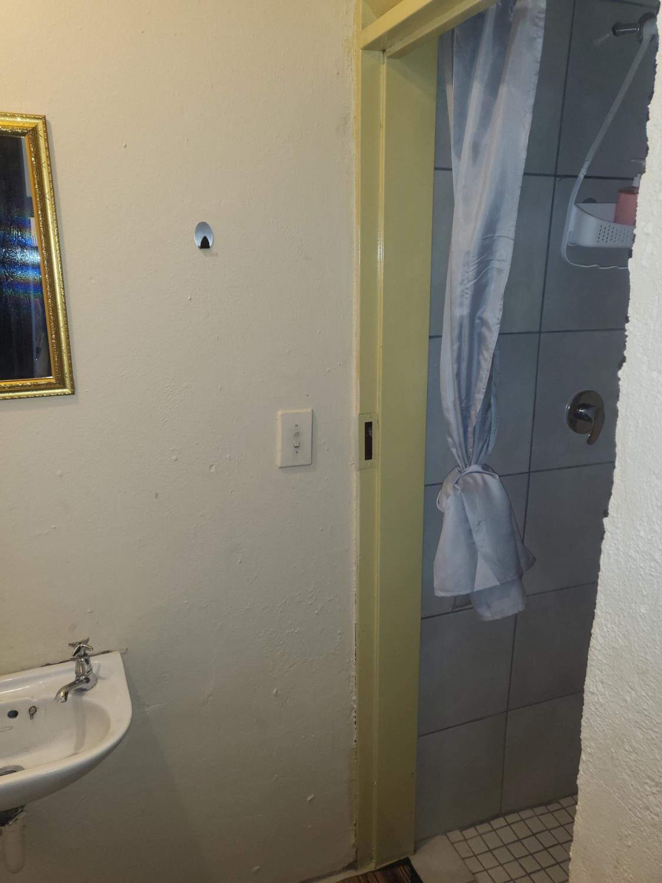 Double Room with Private Bathroom photo 3