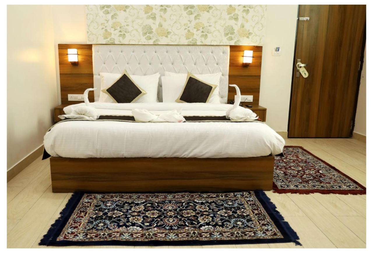 Deluxe Double Room - Photo 6