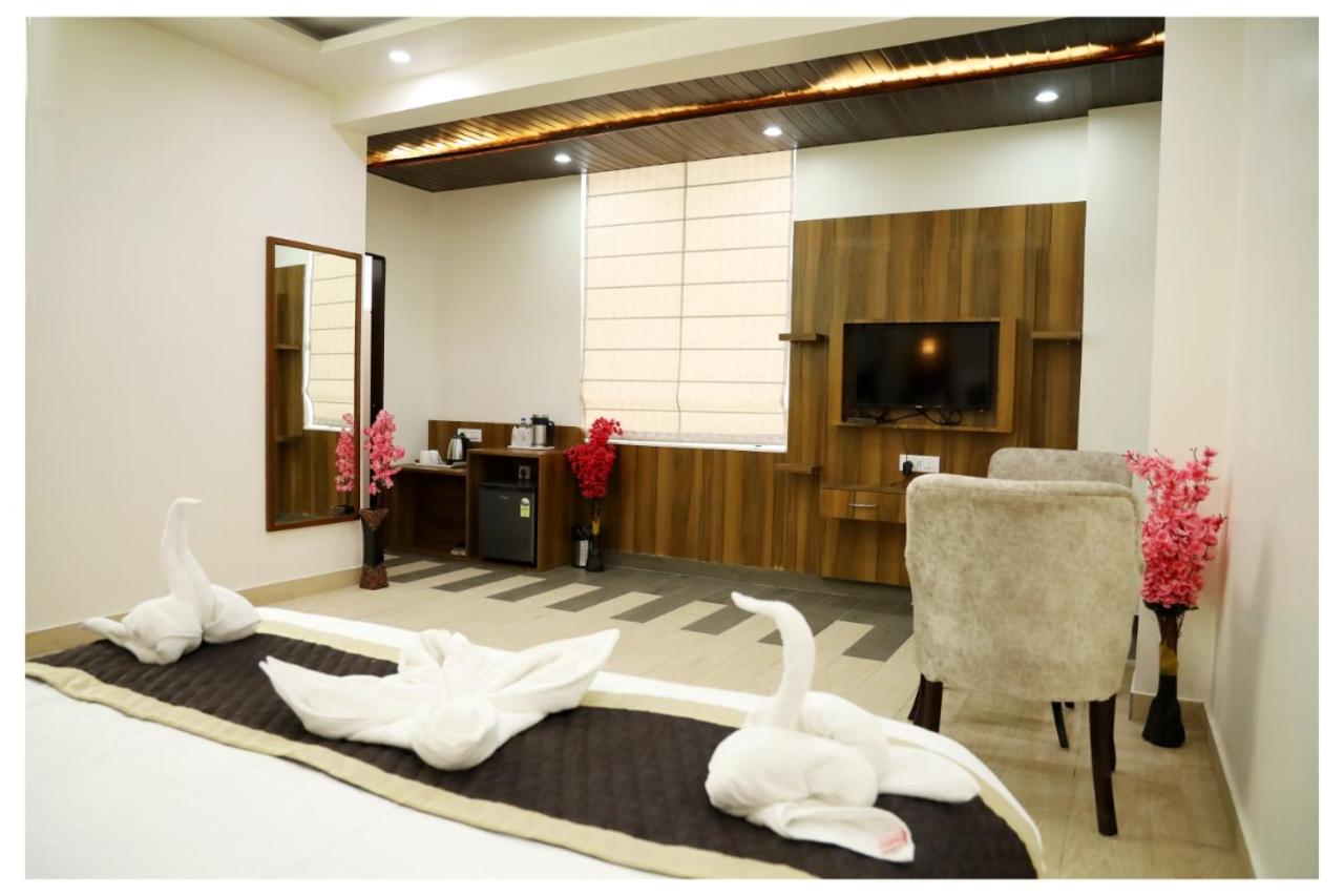 Superior Double Room - Photo 11