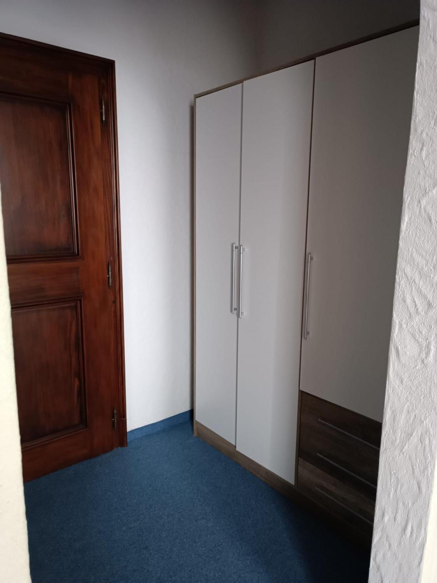 Quadruple Room with Shower - Photo 2