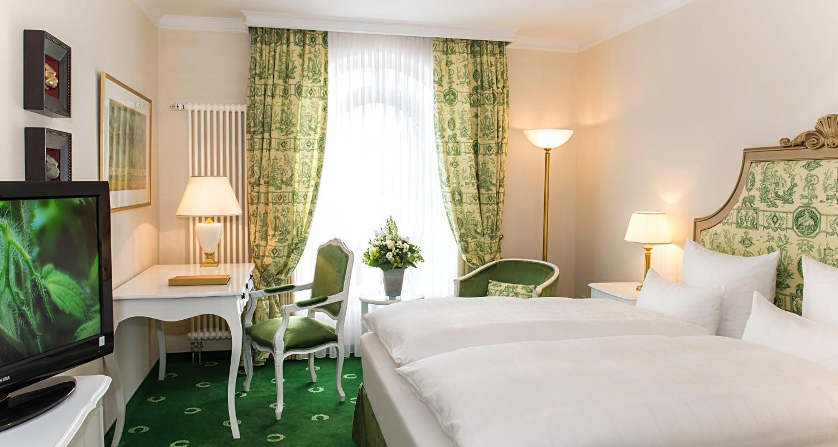 Classic Room - Photo 2