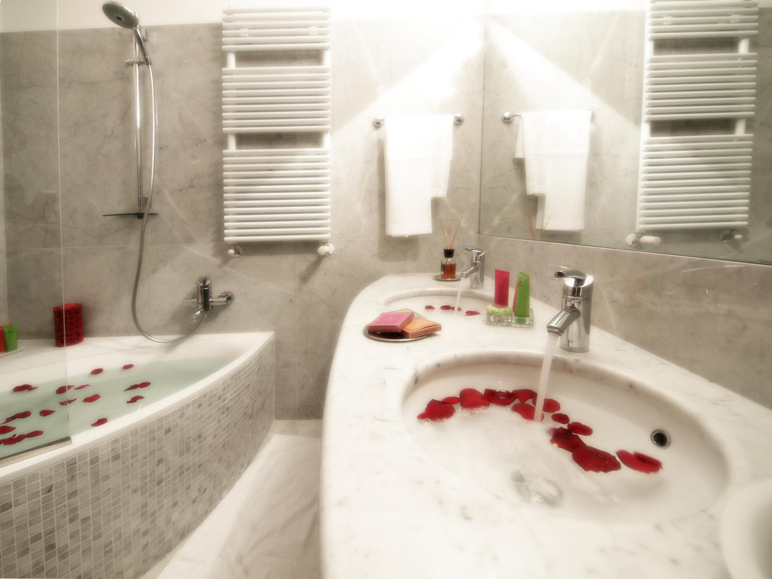 Suite - Photo 4
