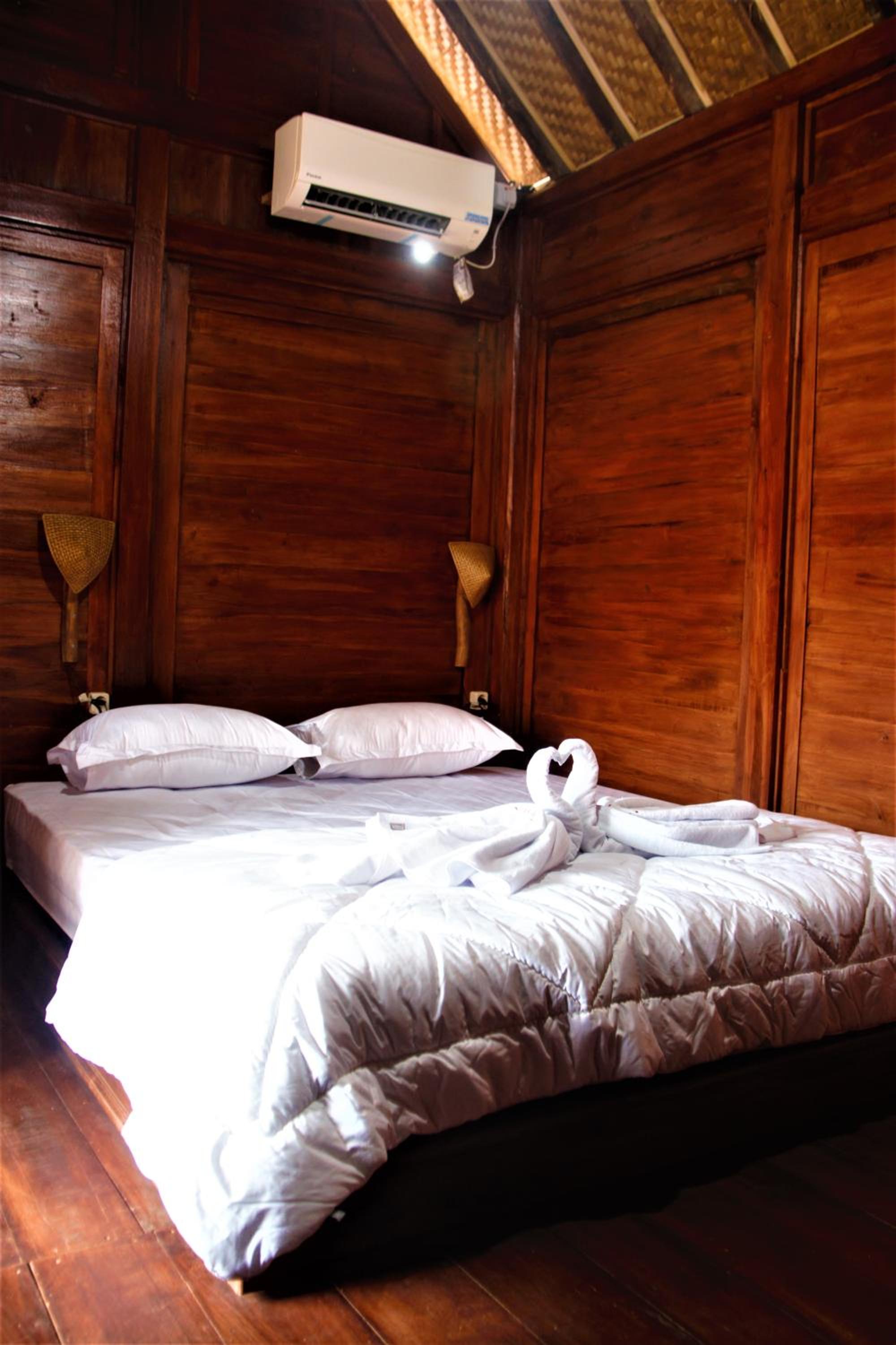 Deluxe Family Room - Photo 1