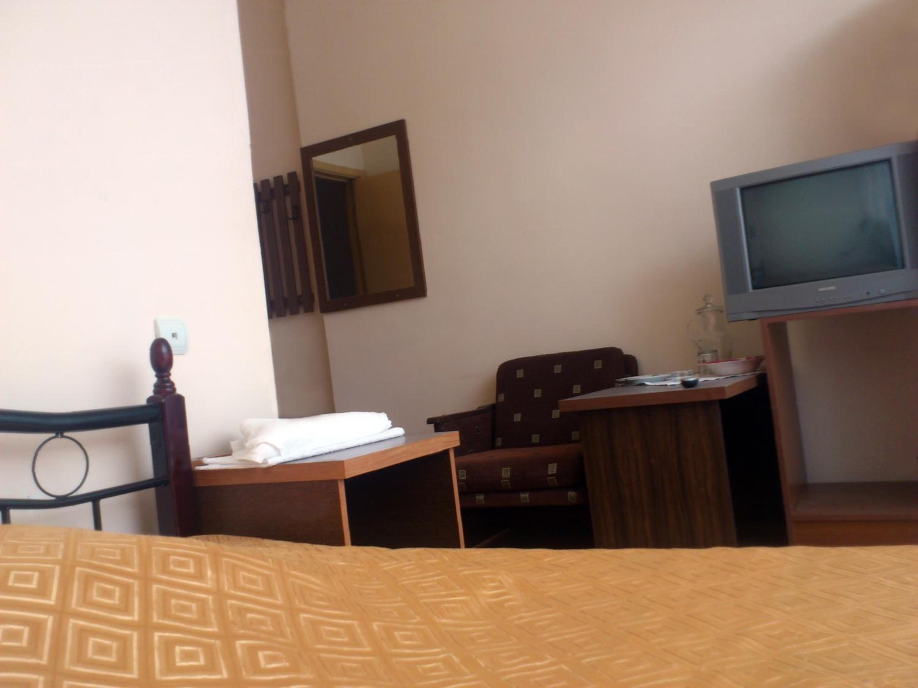 Standard Single Room - Treatment Included photo 3