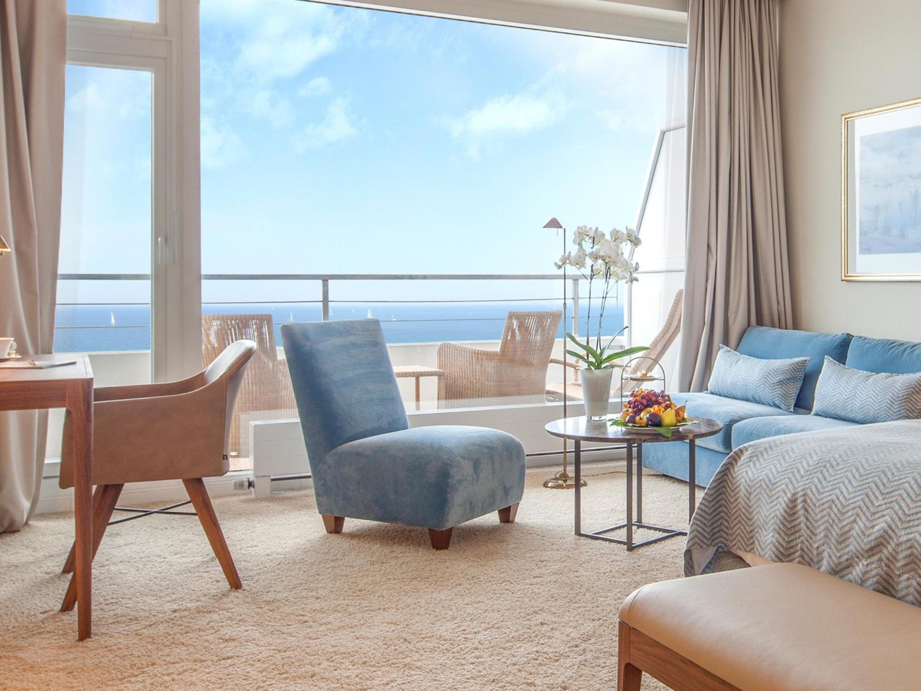 Deluxe Double Room with Sea View - Photo 5