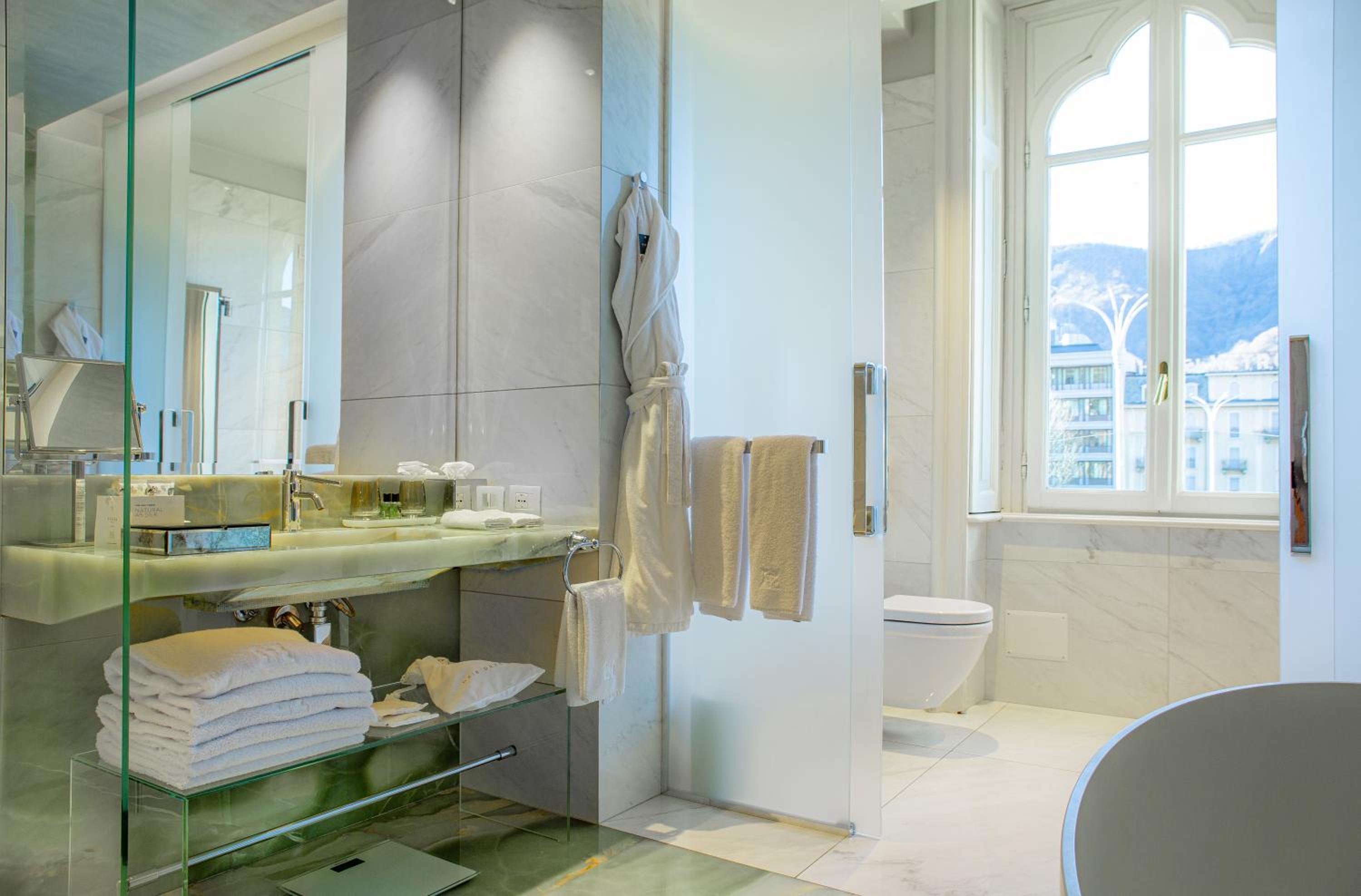 Premium Double Room with One Double Bed and 2 Adults Occupancy (Non Smoking)