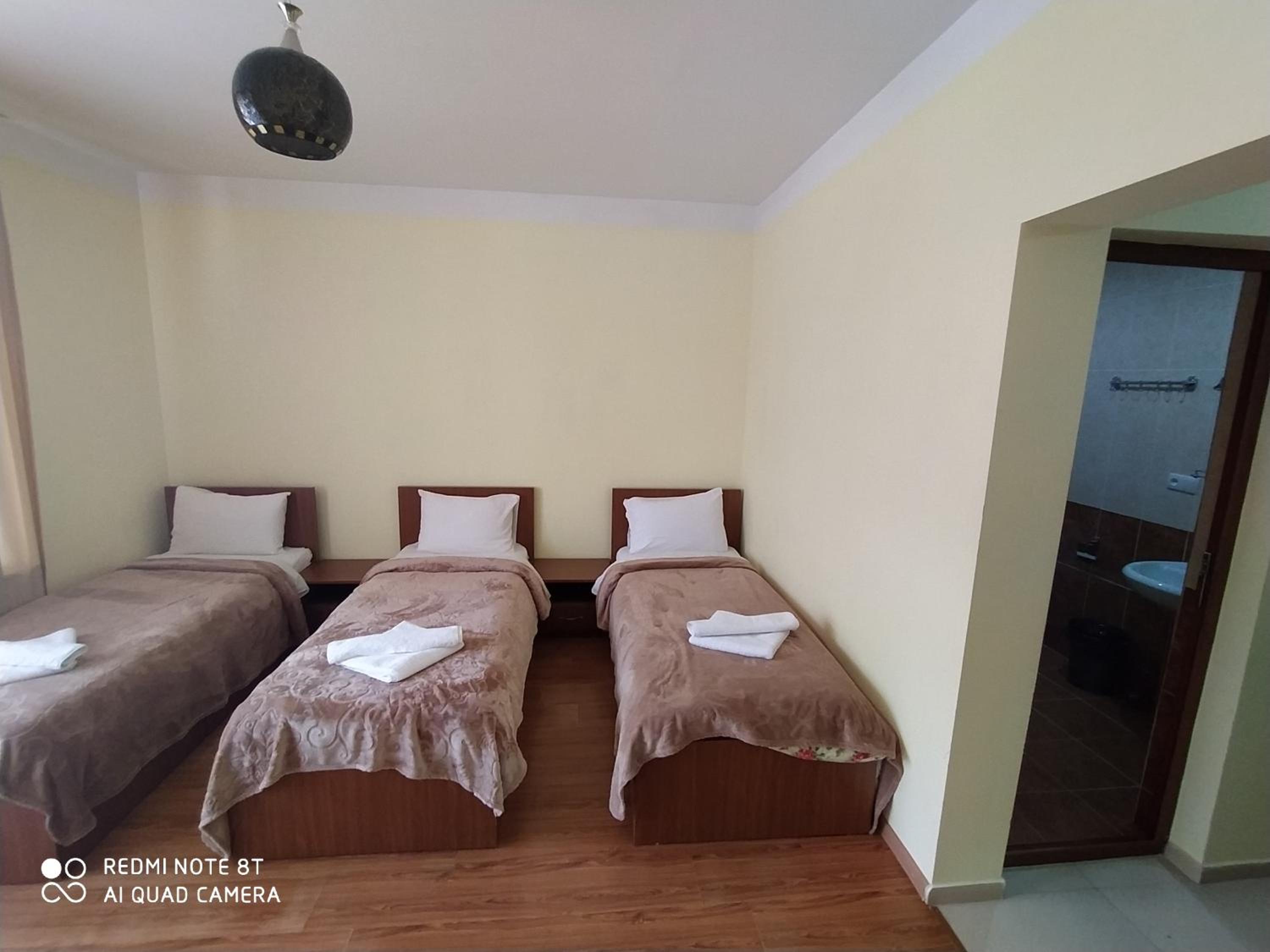 Basic Triple Room