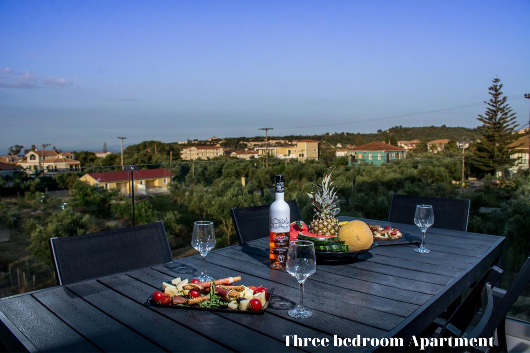 Suite con 3 Camere da Letto