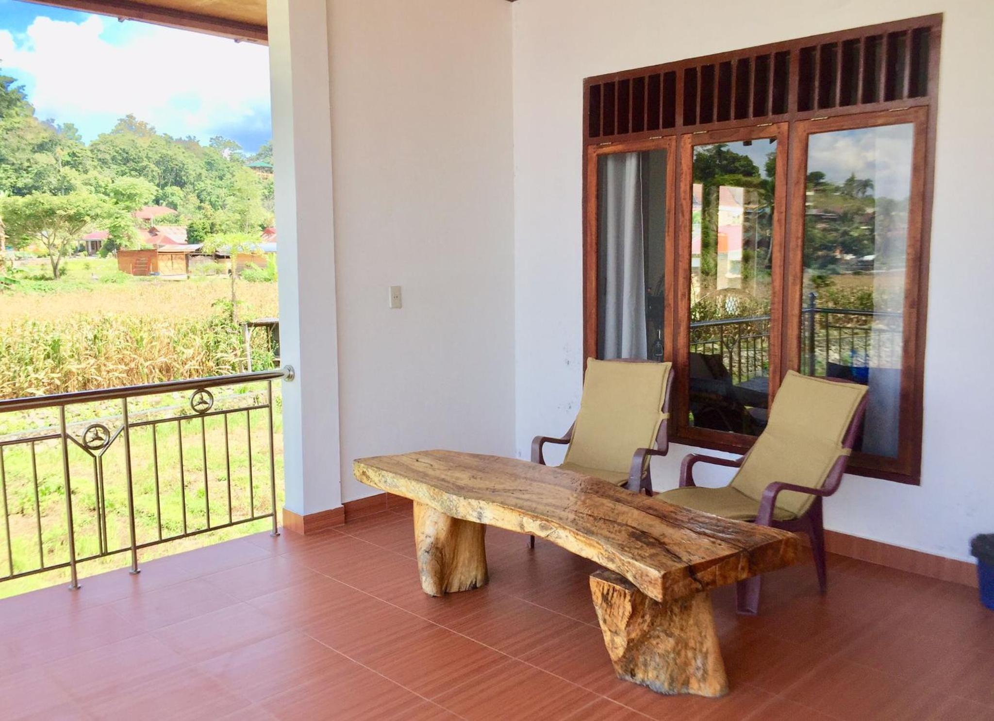 Double Room with Balcony - Photo 4