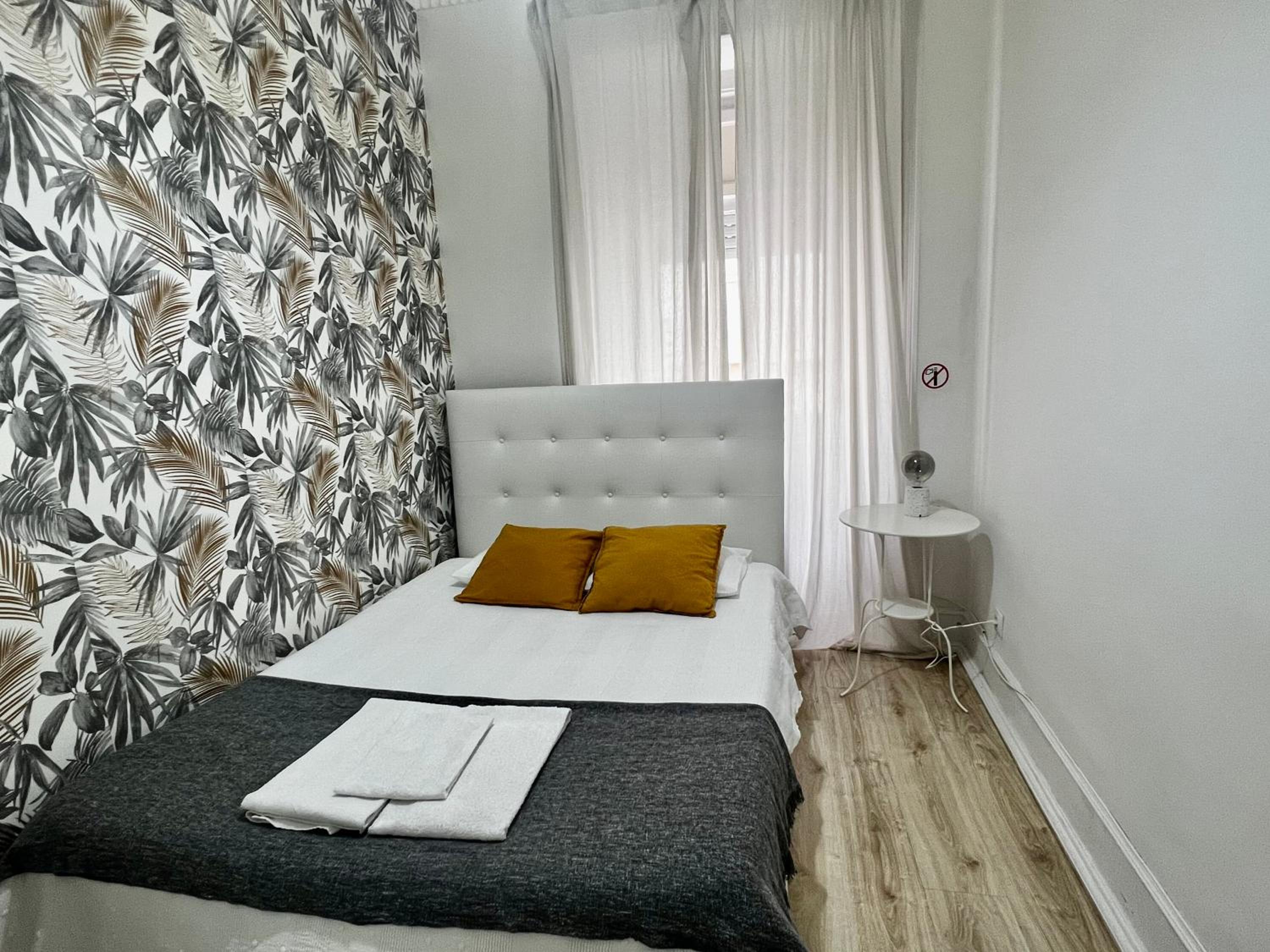Double Room - Photo 2