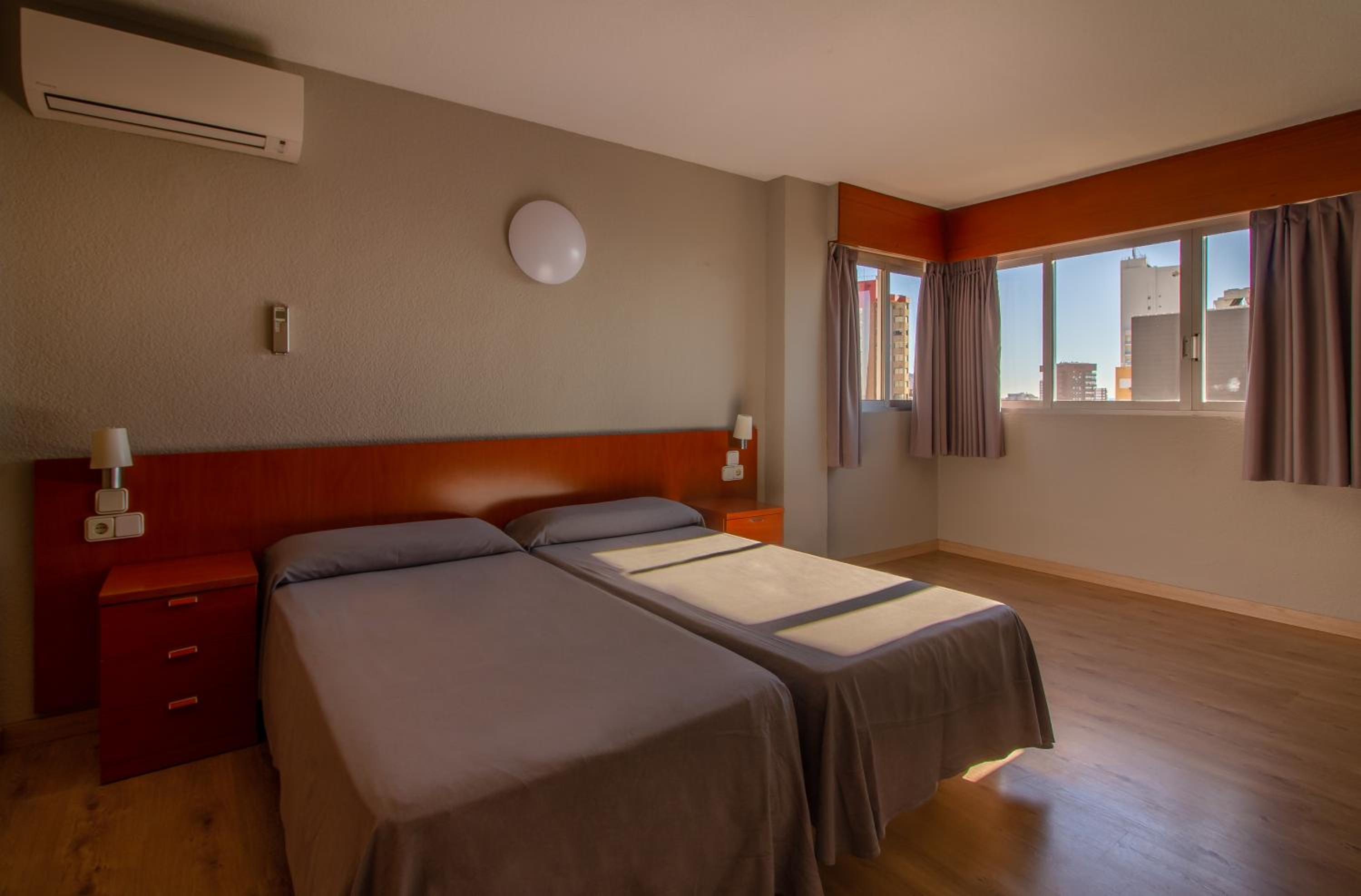 Ático - Apartamento de tres habitaciones (6-8 adultos)