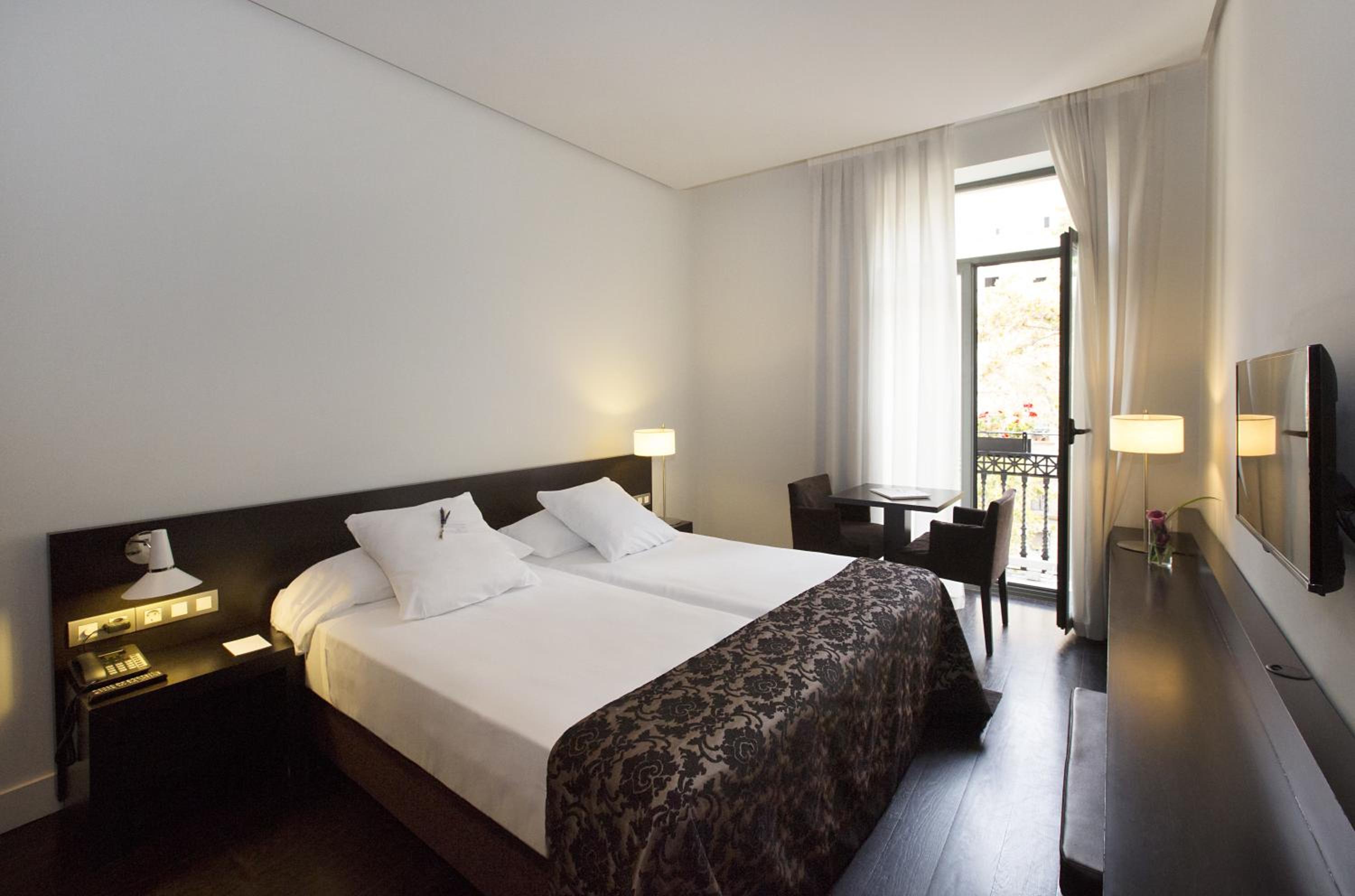 Dreamer Double or Twin Room - Photo 1
