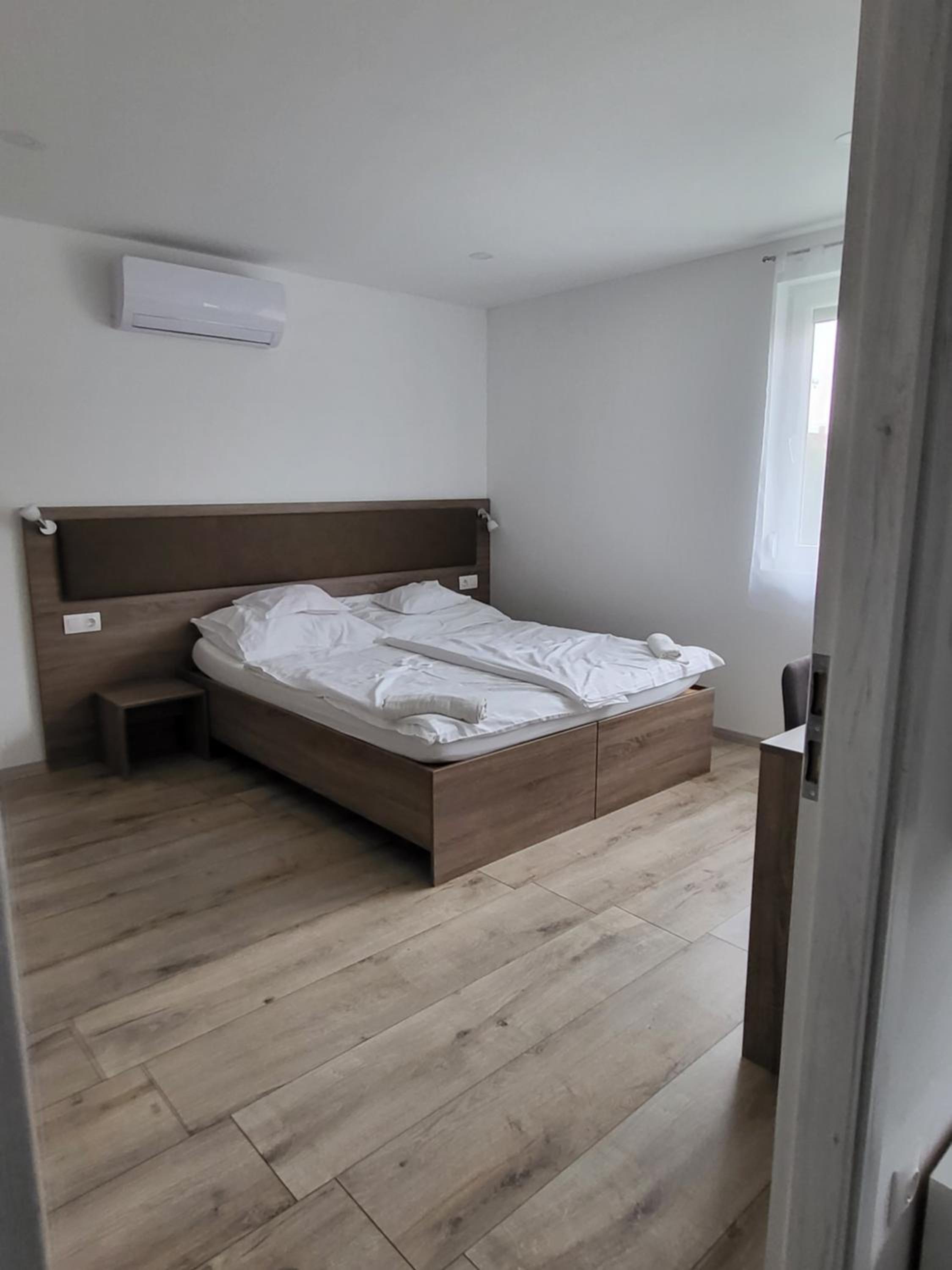 Two-Bedroom Apartment - Photo 4