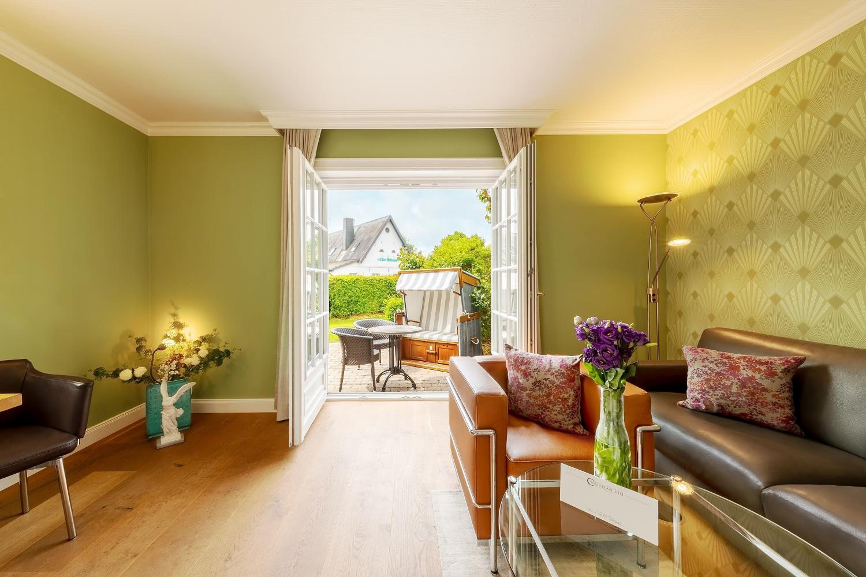 Suite with Terrace - Photo 1