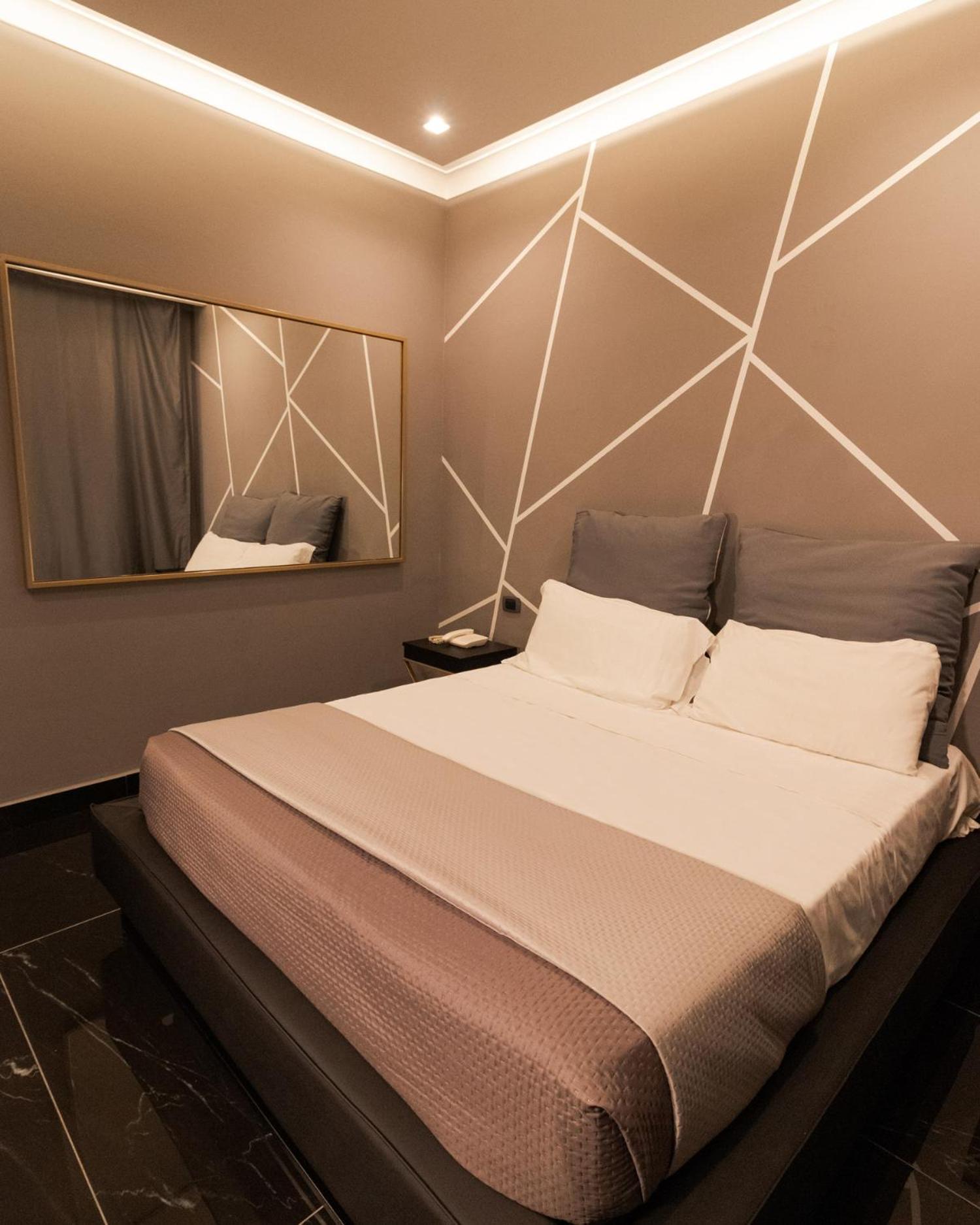Double Room - Photo 1
