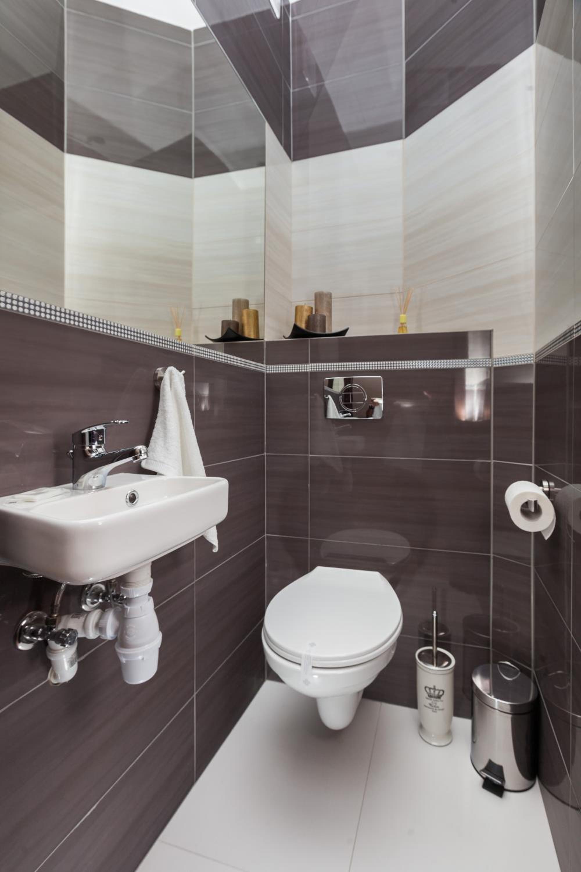 Double Room with Shared Bathroom photo 1