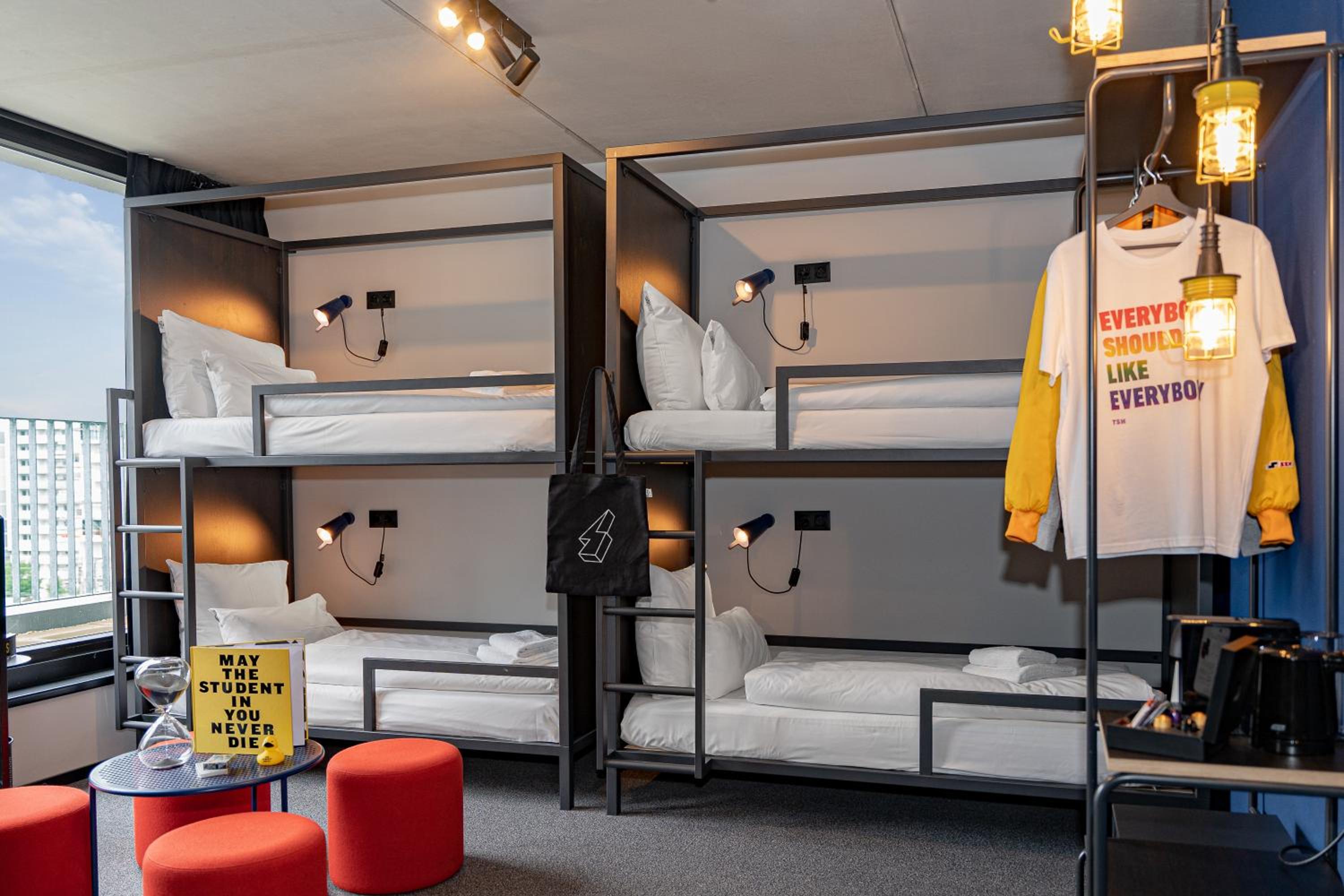 Quadruple Room - Photo 2
