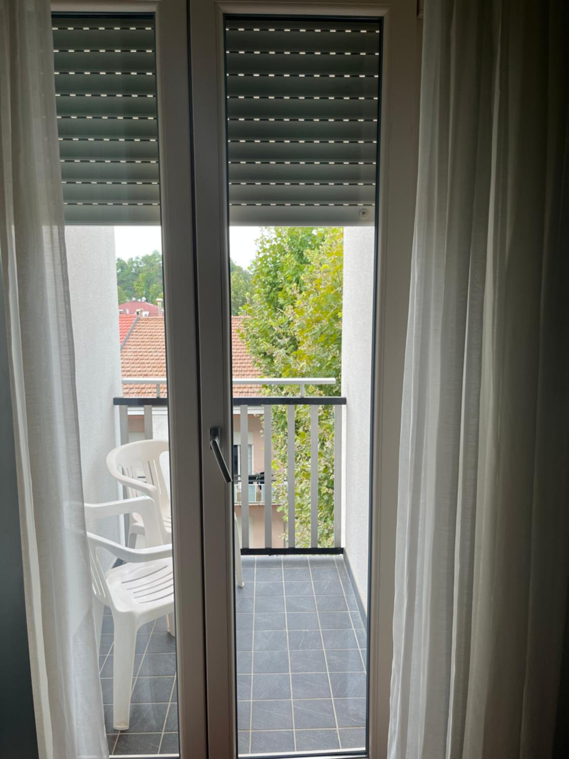 Basic Double Room photo 2