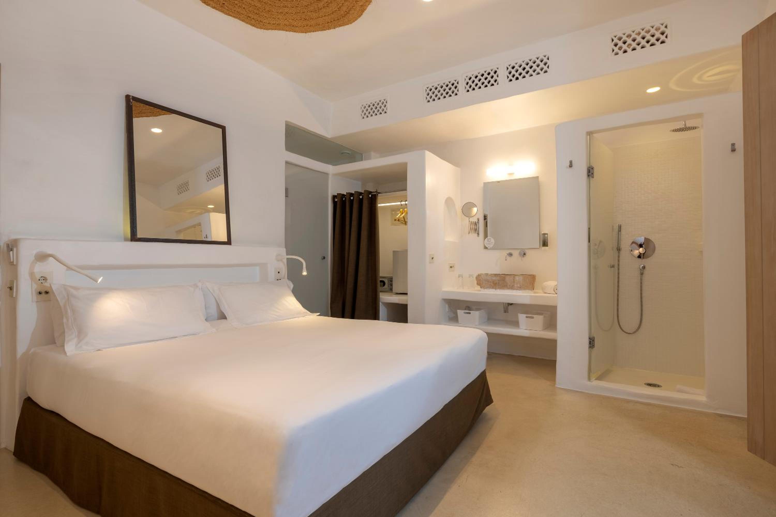 Superior Double Room photo 3