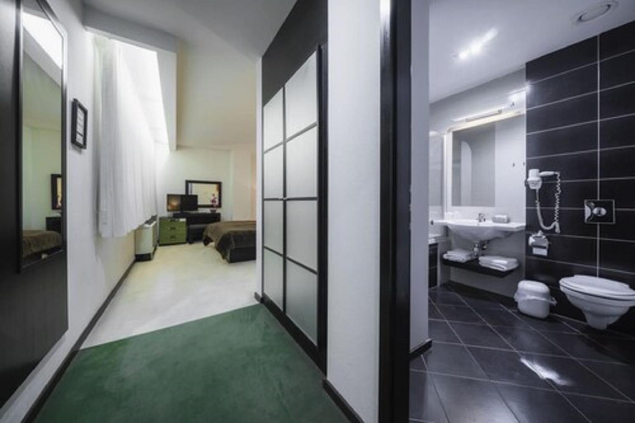 Standard Double Room photo 1