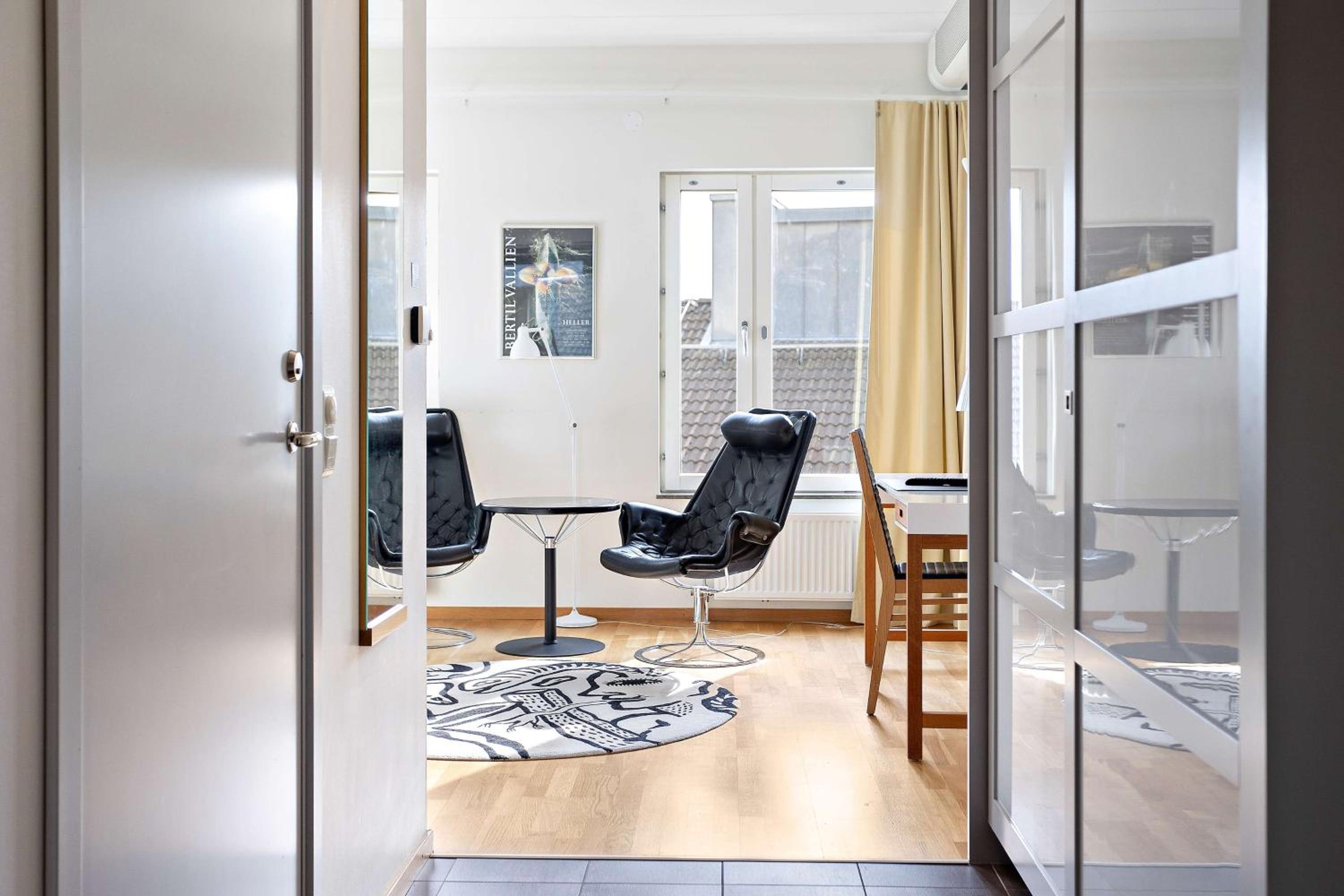Executive Double Room - Photo 9