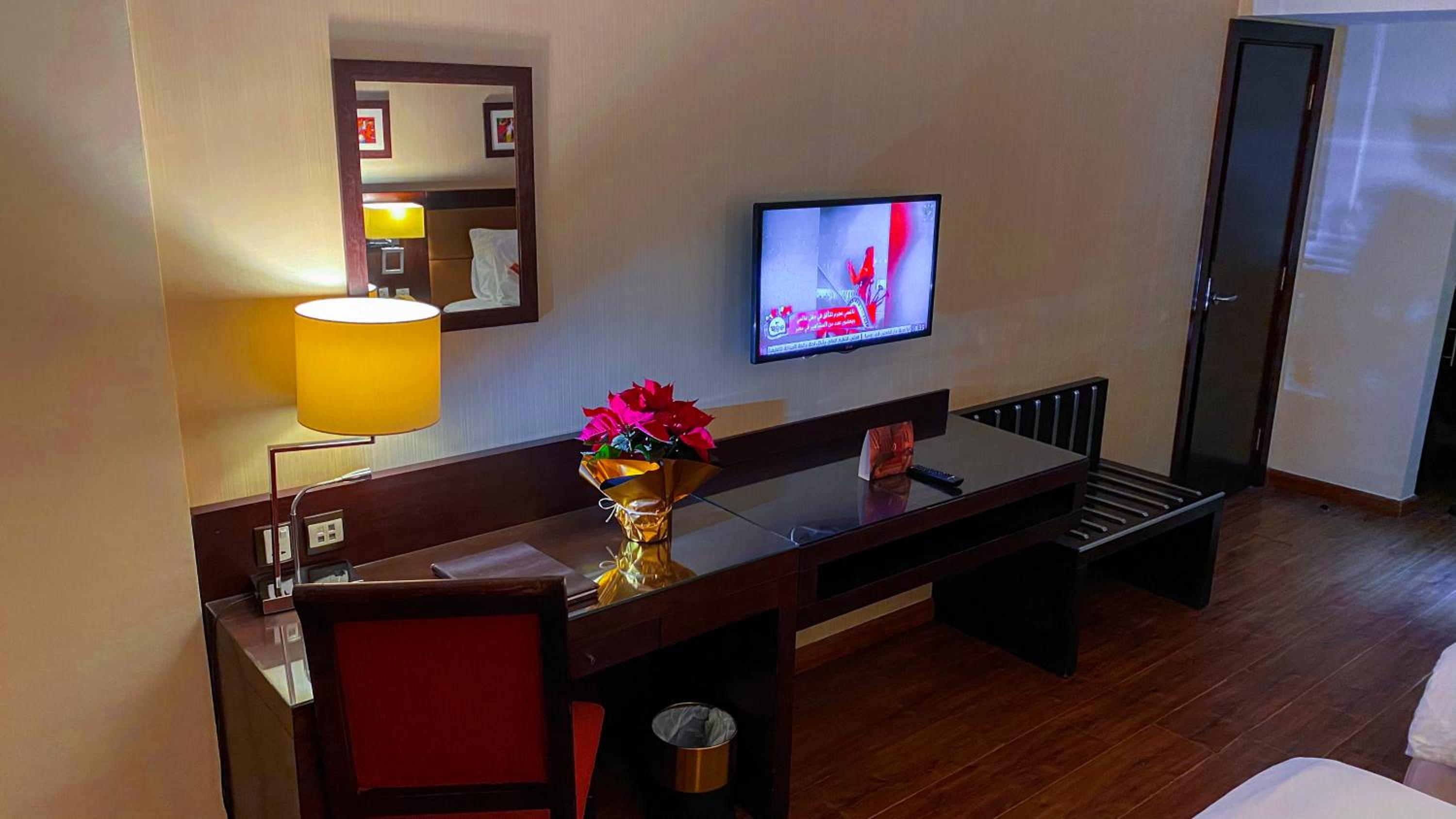 Deluxe City View Room photo 3