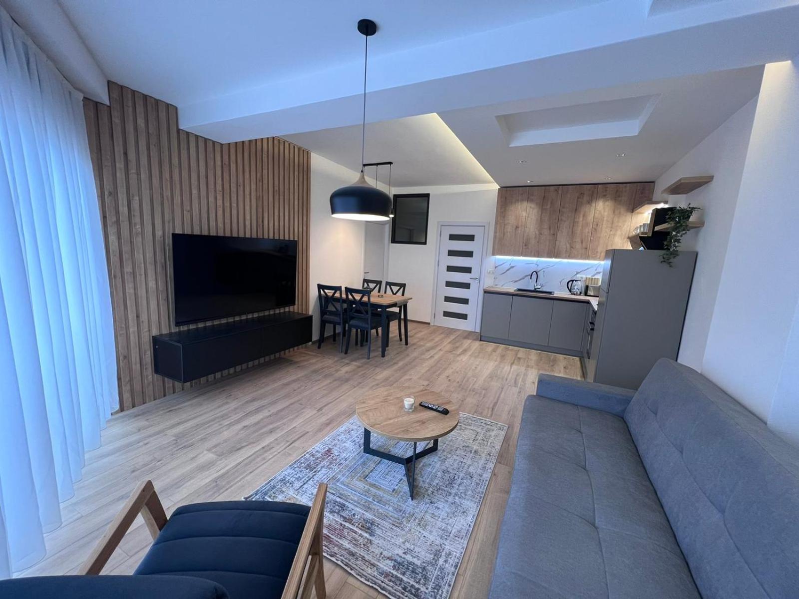 Deluxe Apartment photo 1