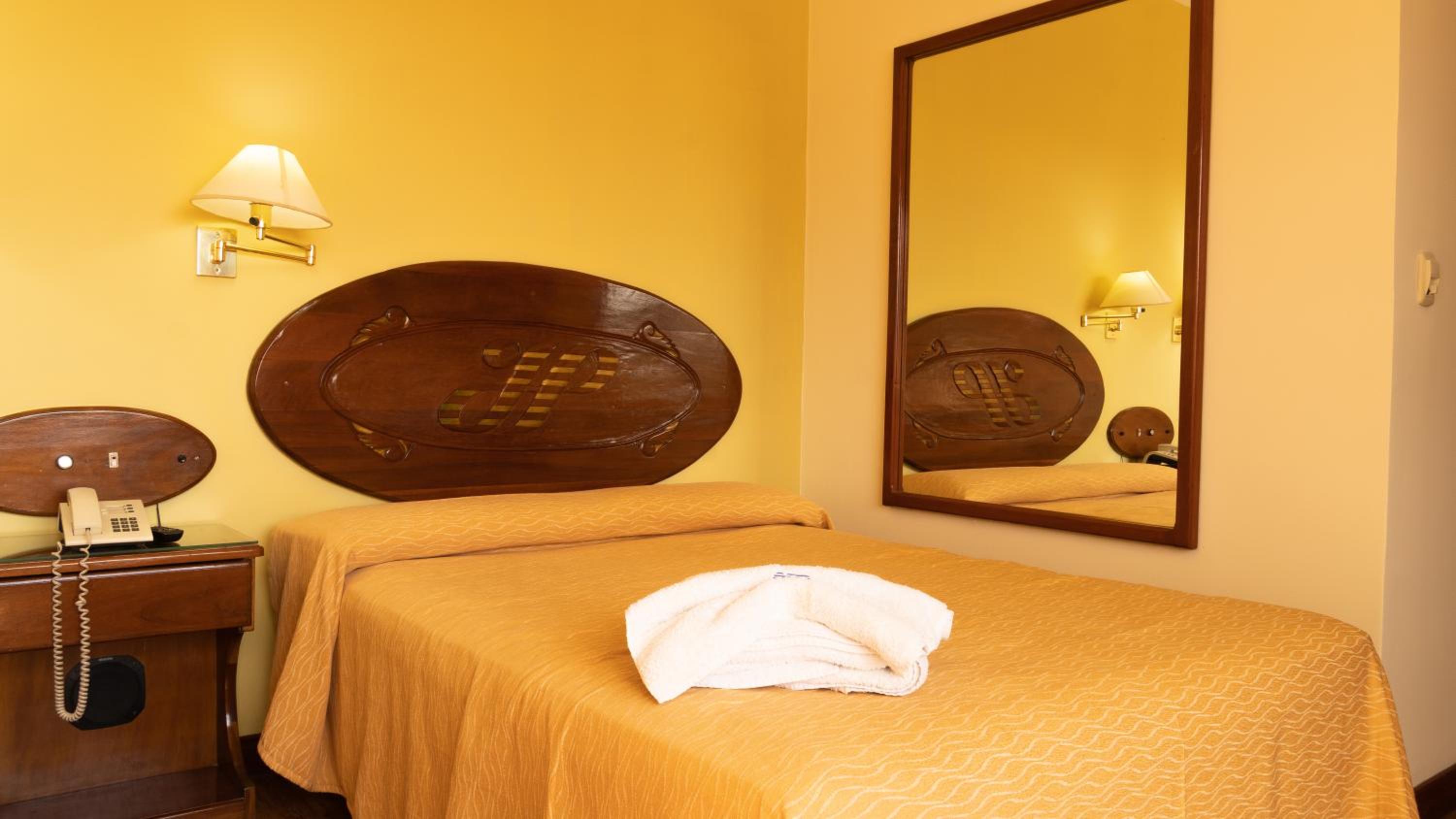 Single Room photo 2