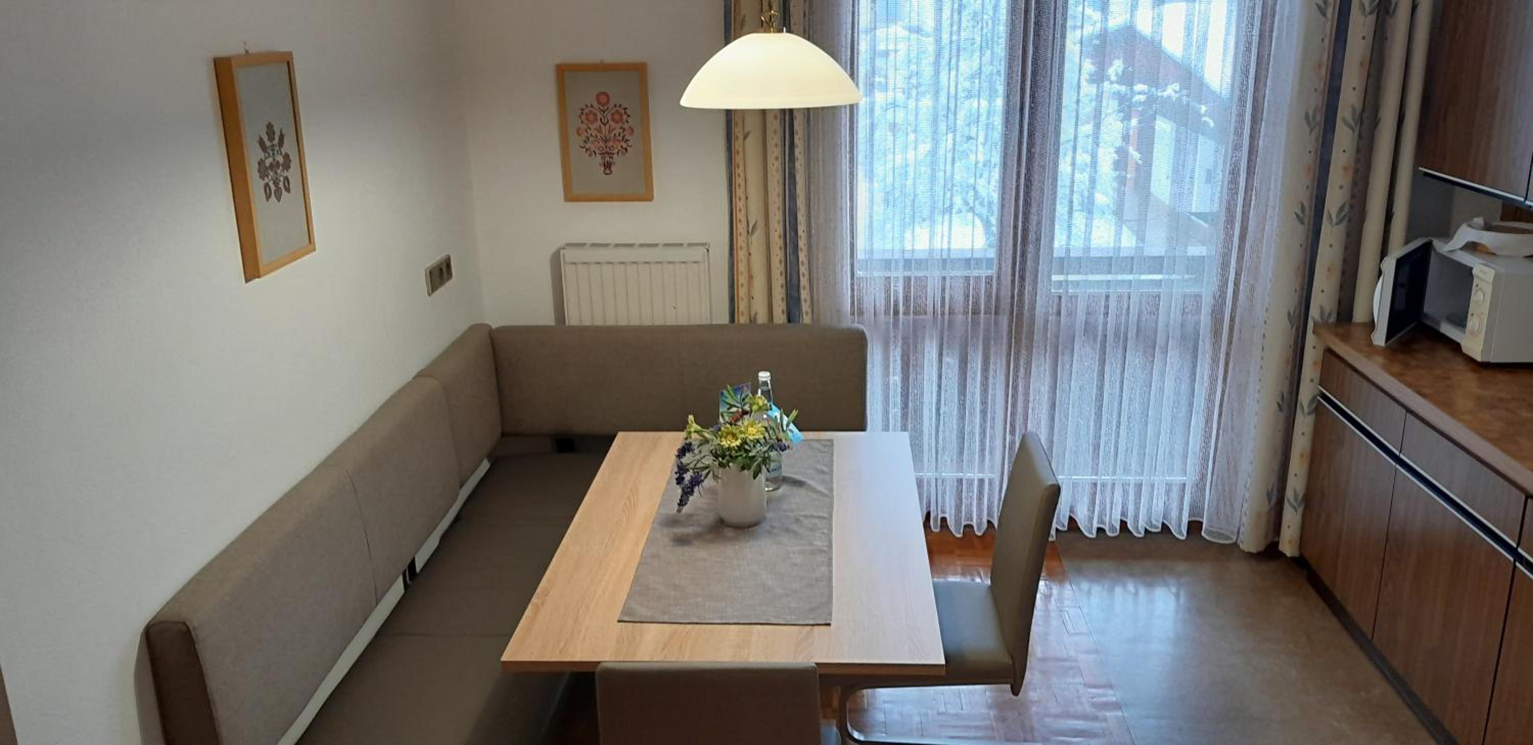 One-Bedroom Apartment photo 3