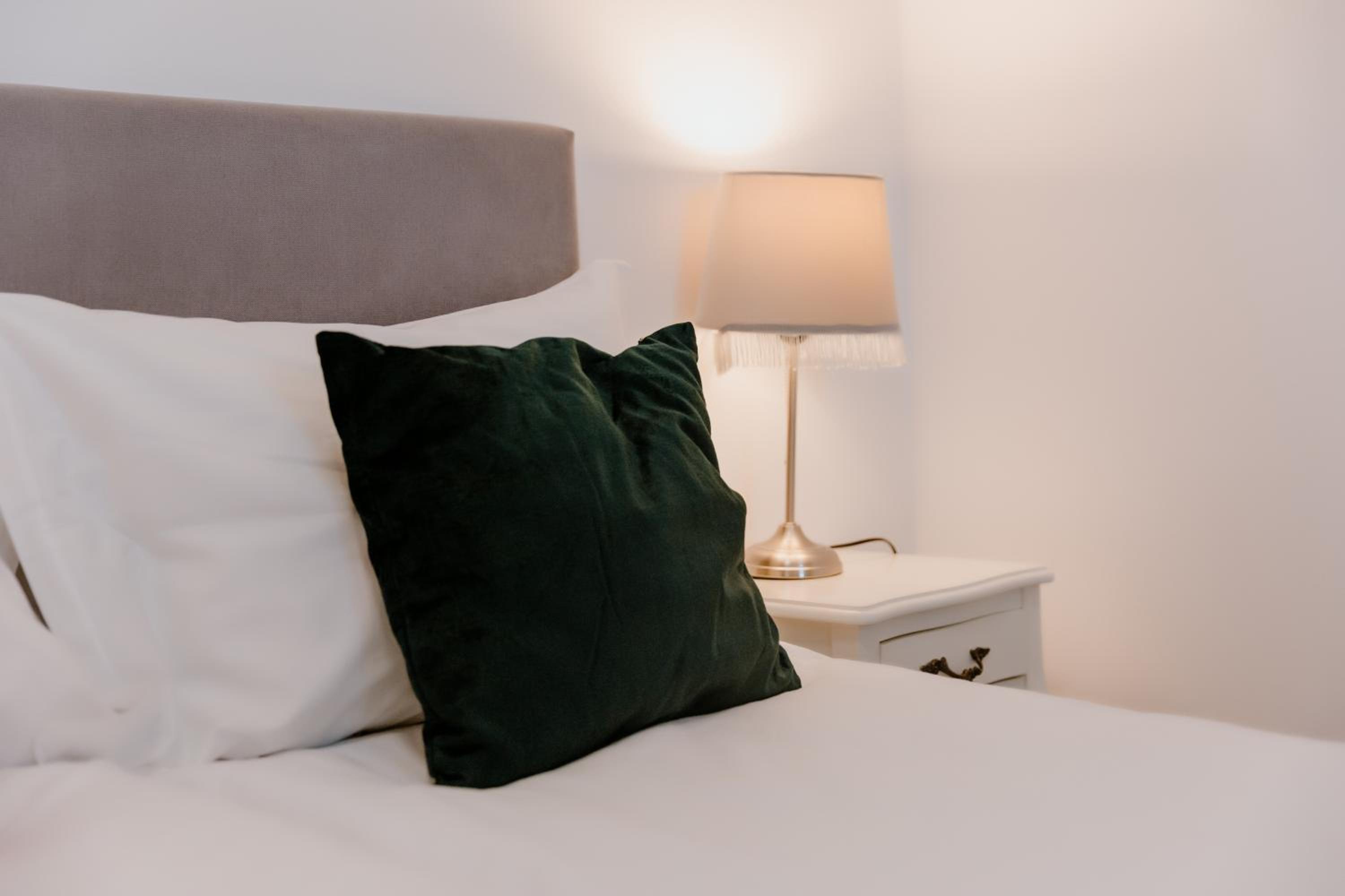 Deluxe Double Room with Castle View - Photo 6