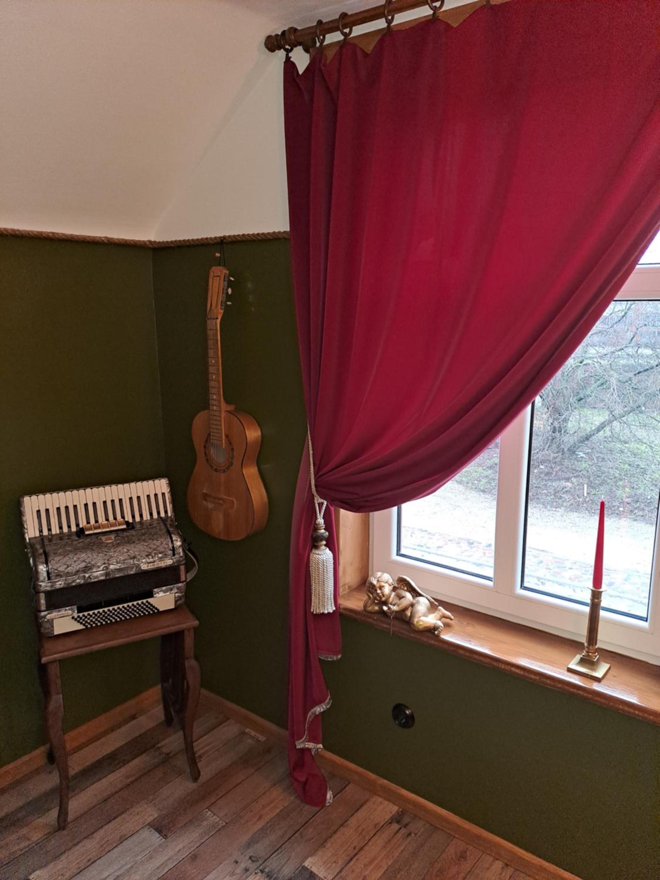 One-Bedroom Apartment - Photo 26