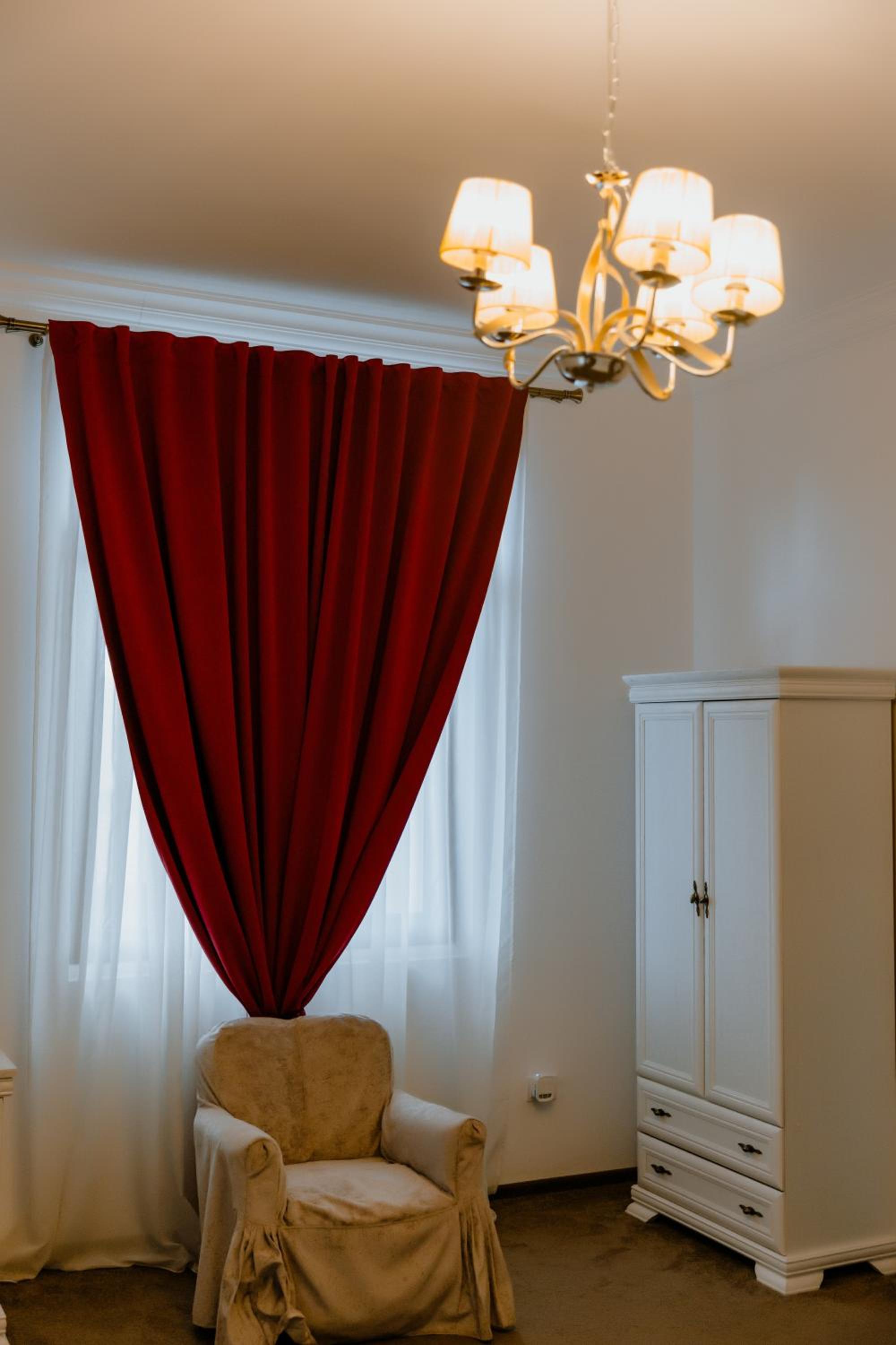 King Room - Disability Access - Photo 7