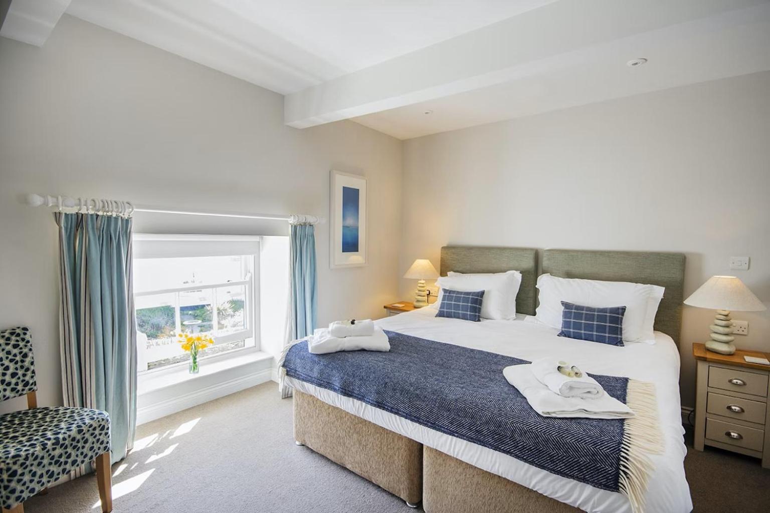 Deluxe Double Or Twin Room photo 1